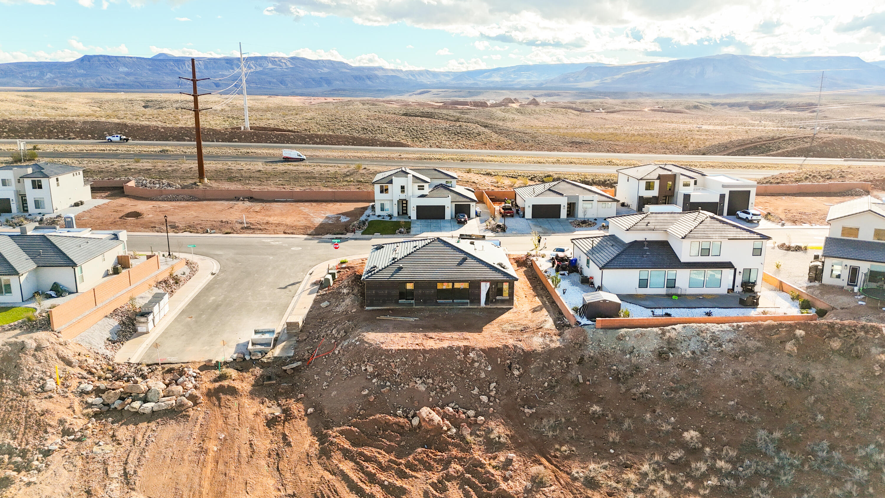 WHITE HILLS SUB - Residential