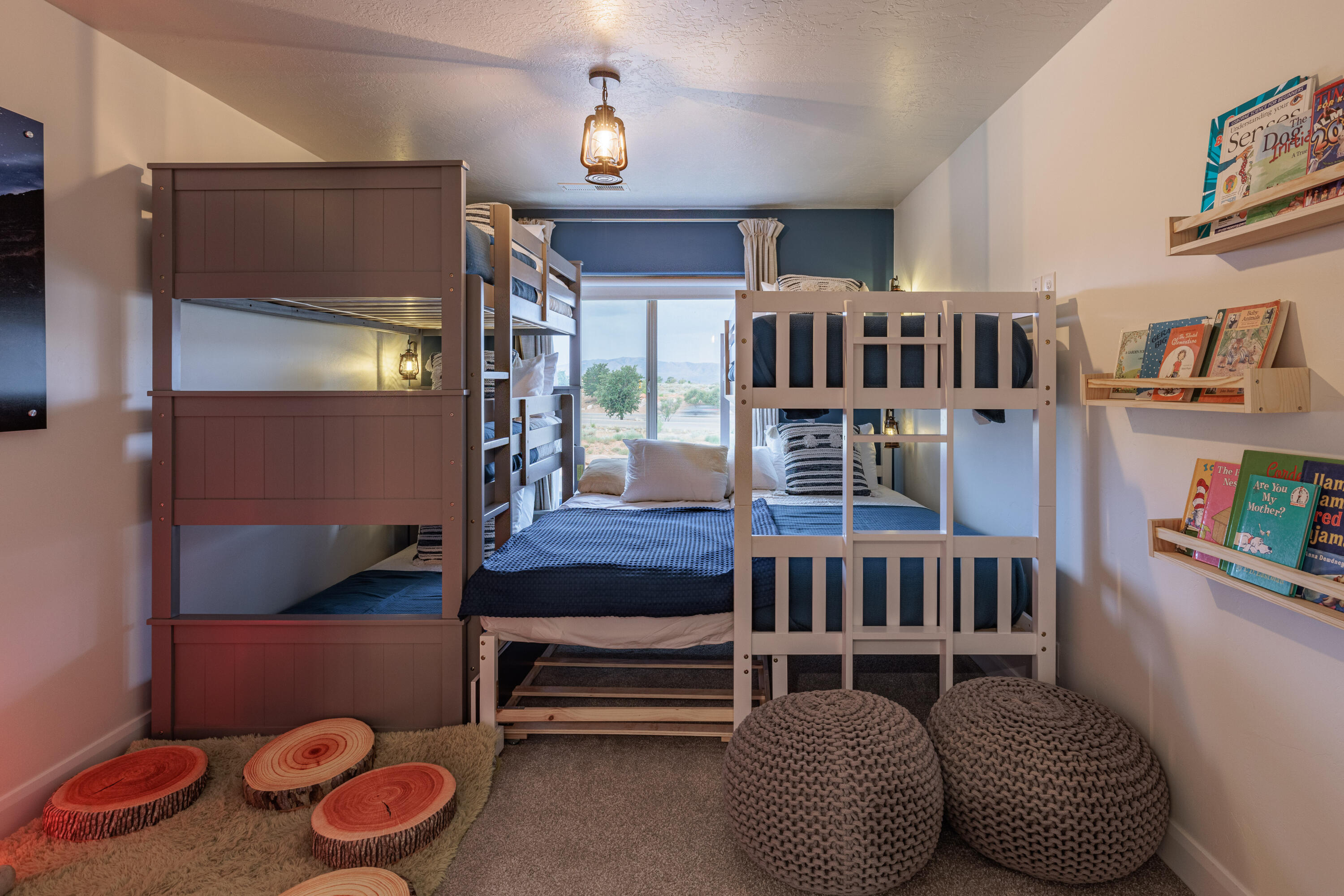 ESCAPES AT THE LEDGES - Residential