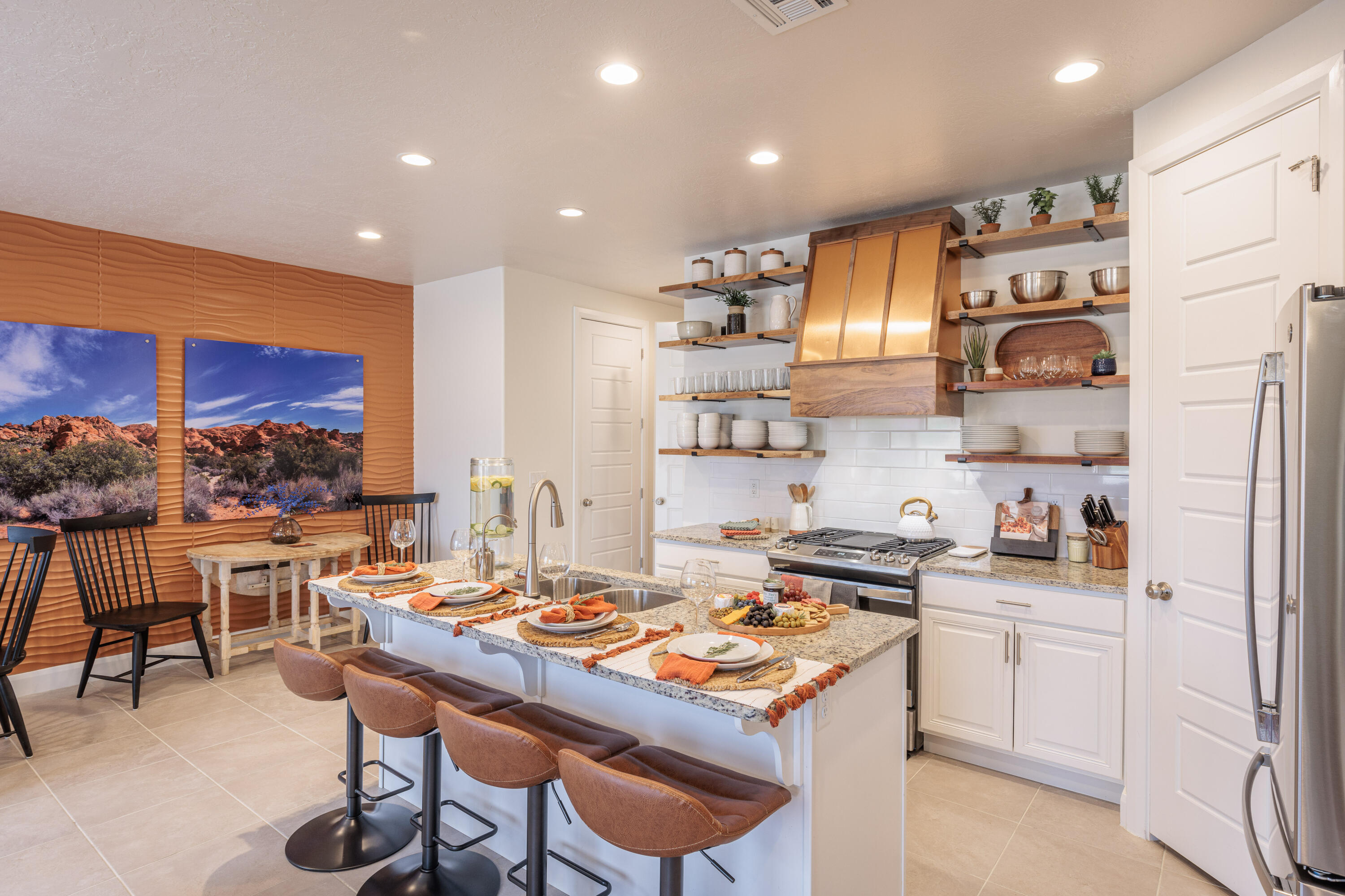 ESCAPES AT THE LEDGES - Residential