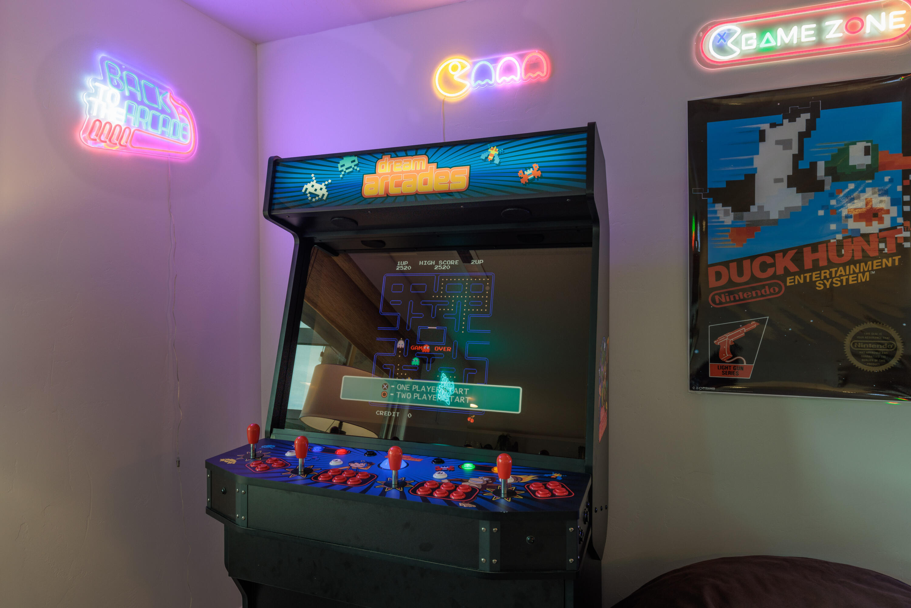 ESCAPES AT THE LEDGES - Residential