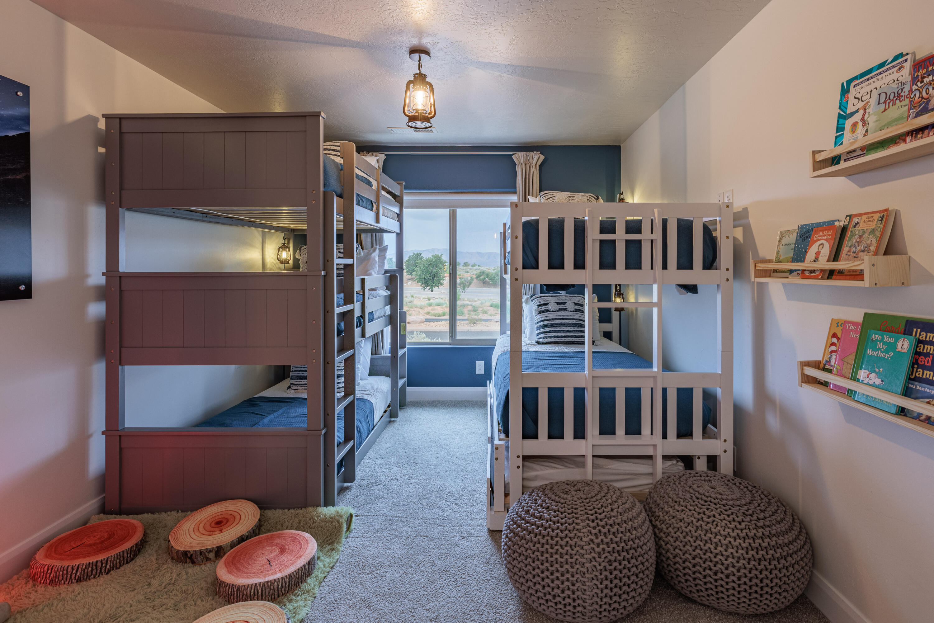 ESCAPES AT THE LEDGES - Residential