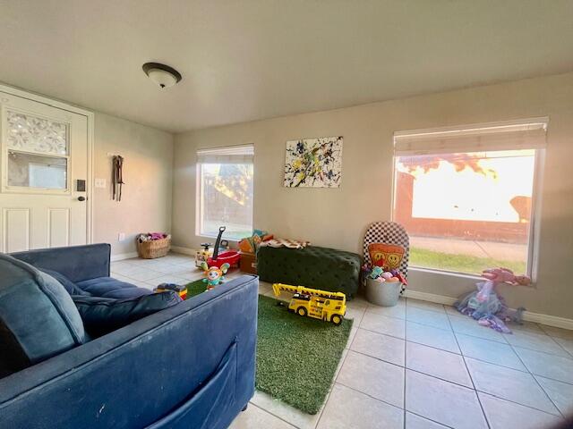 SUNLAND HOMES - Residential