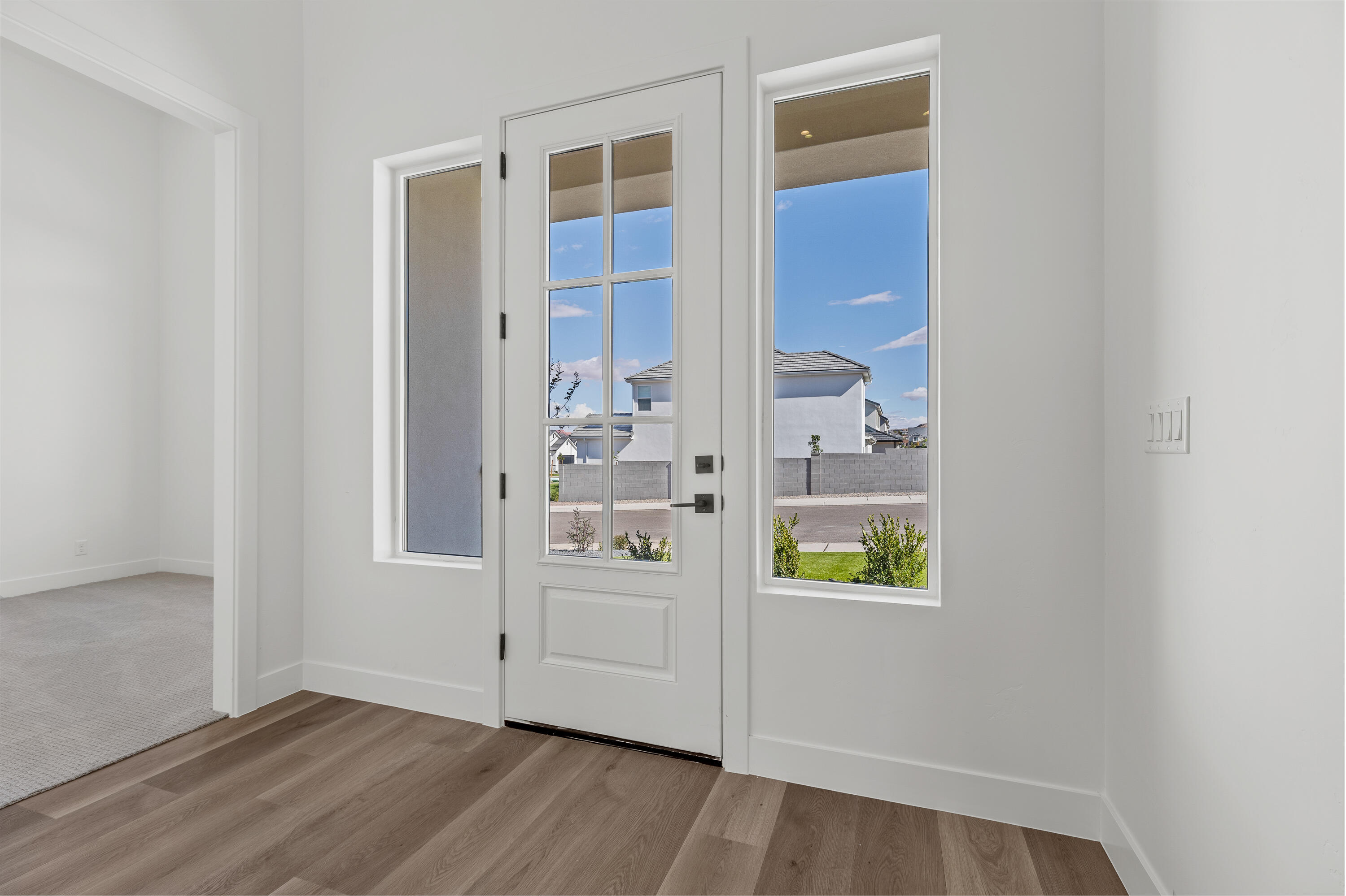 DESERT HORIZON - Residential