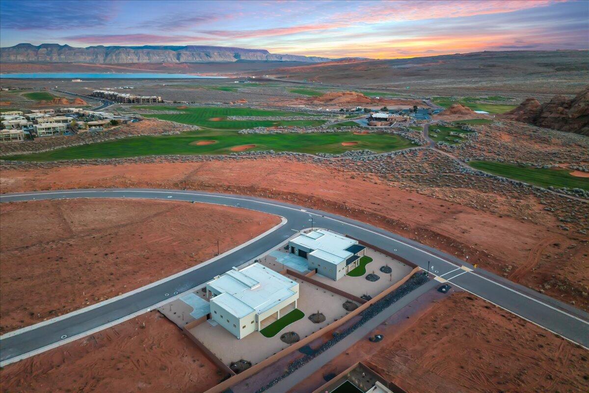 ESTATES AT SAND HOLLOW - Residential