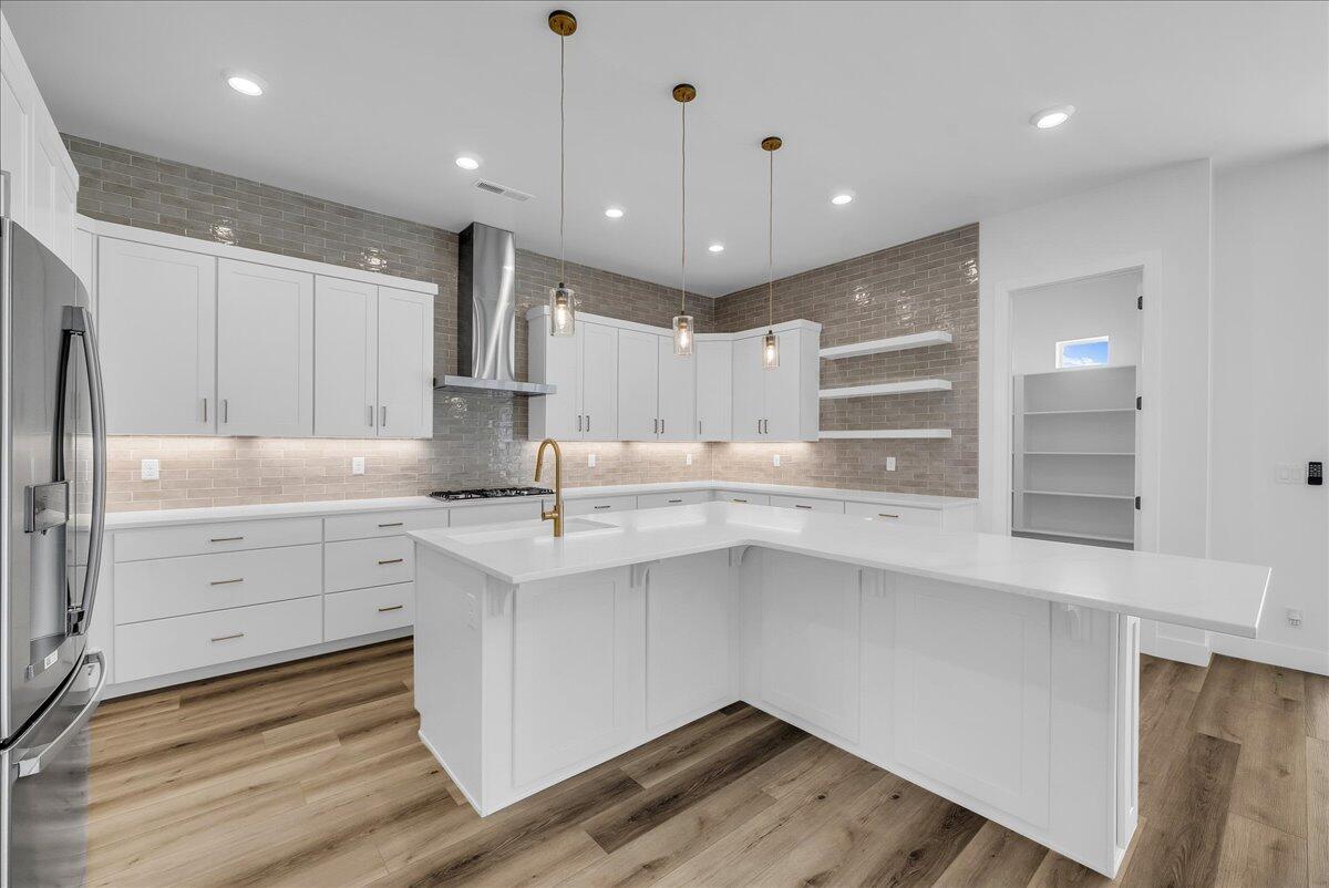 ESTATES AT SAND HOLLOW - Residential