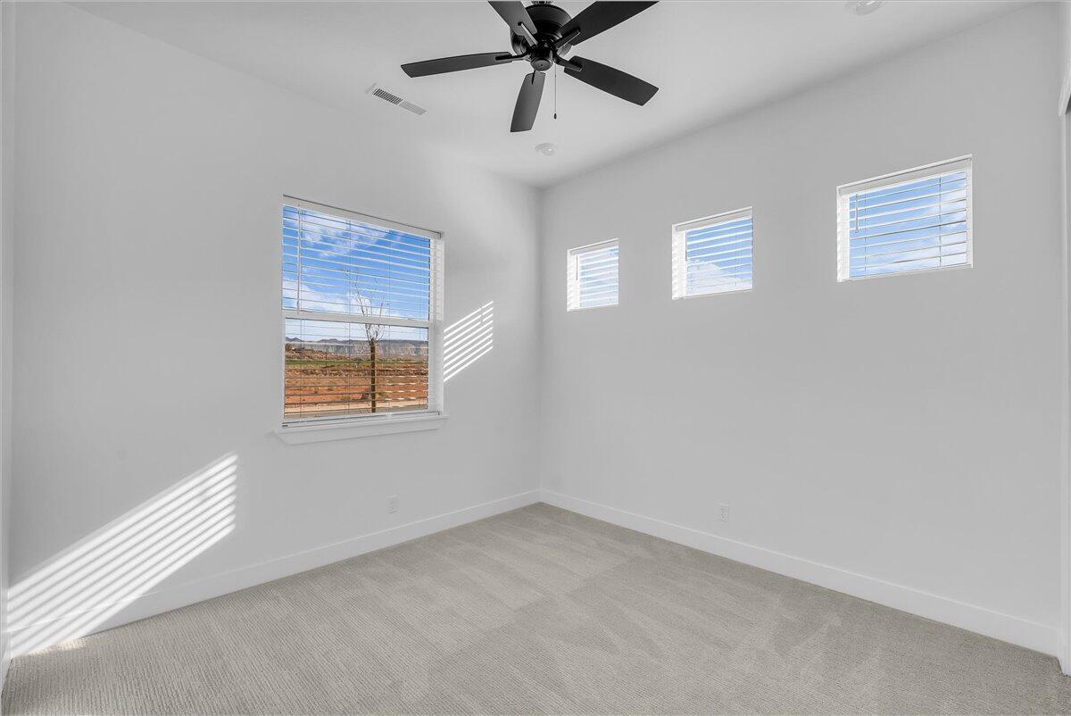 ESTATES AT SAND HOLLOW - Residential