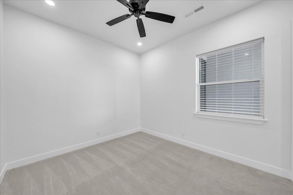 ESTATES AT SAND HOLLOW - Residential