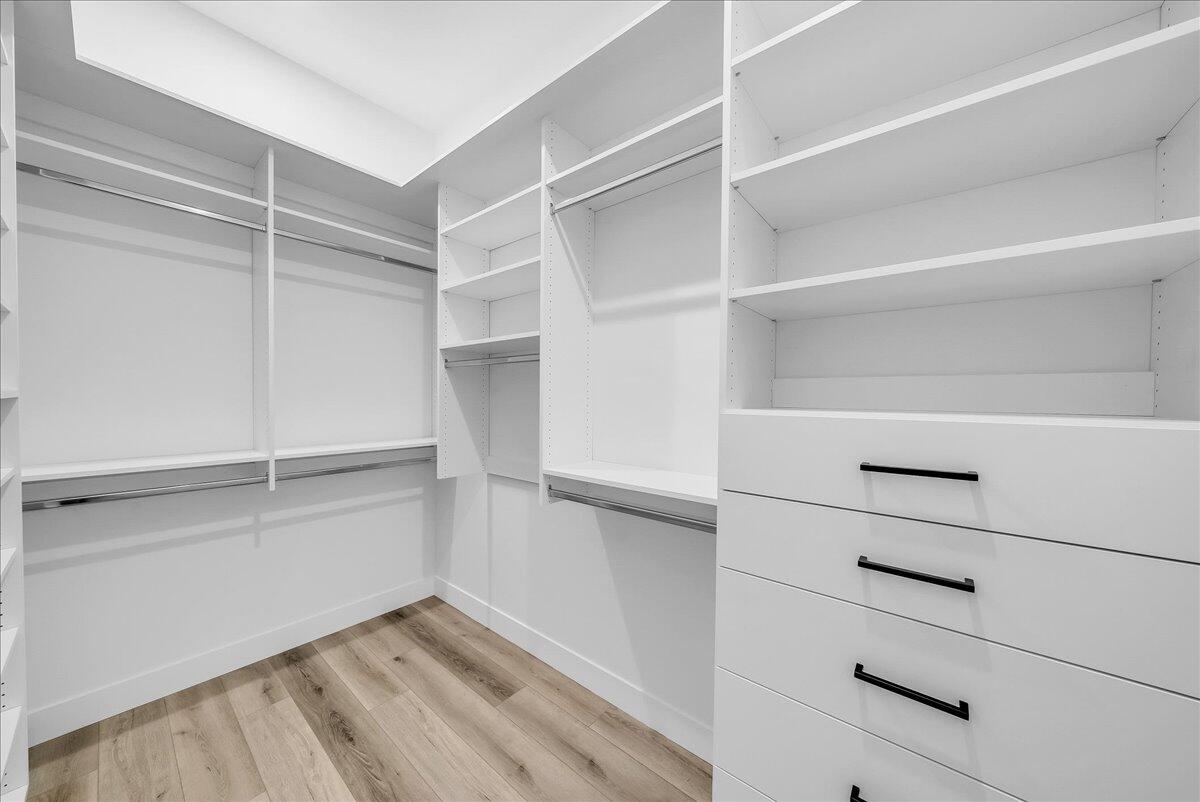 ESTATES AT SAND HOLLOW - Residential