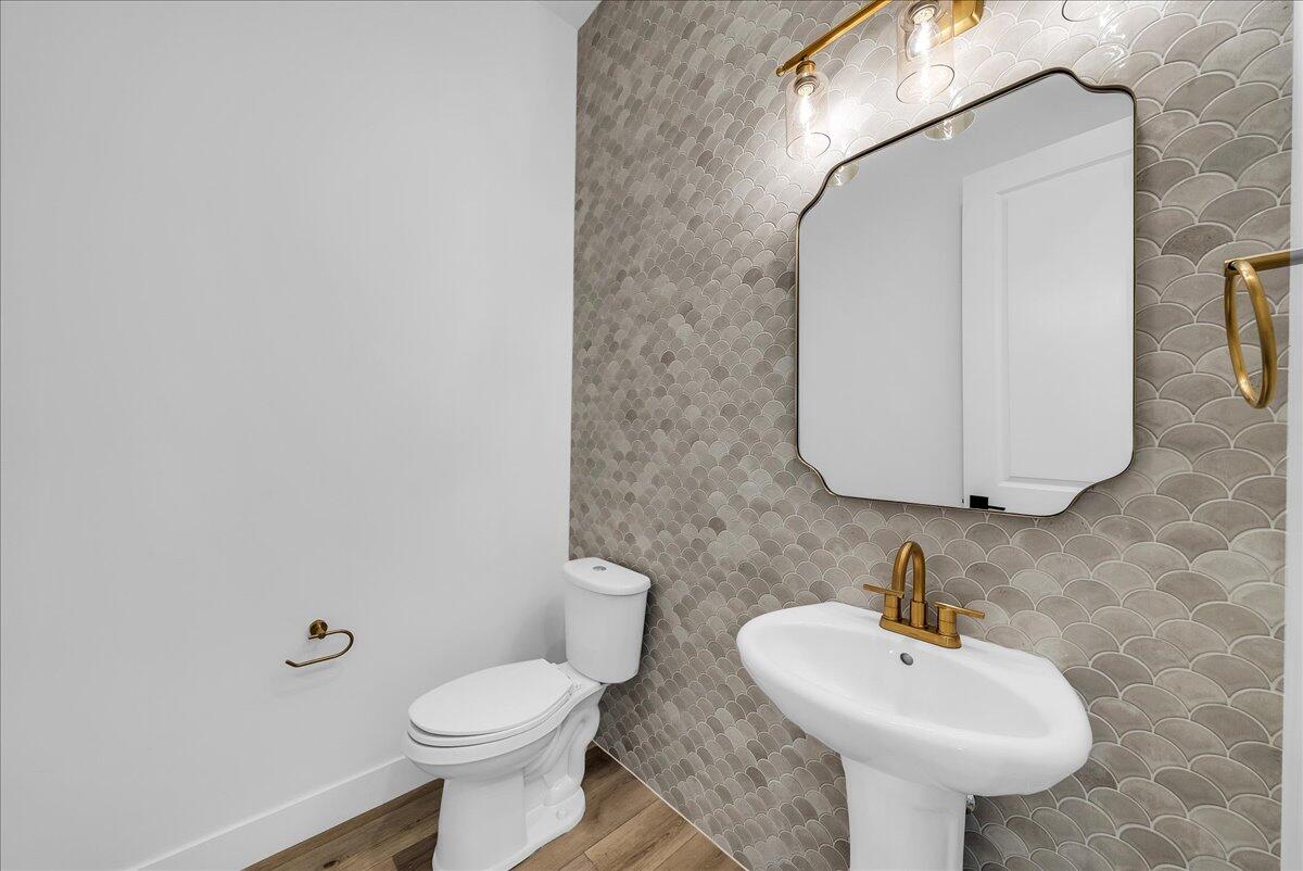 ESTATES AT SAND HOLLOW - Residential