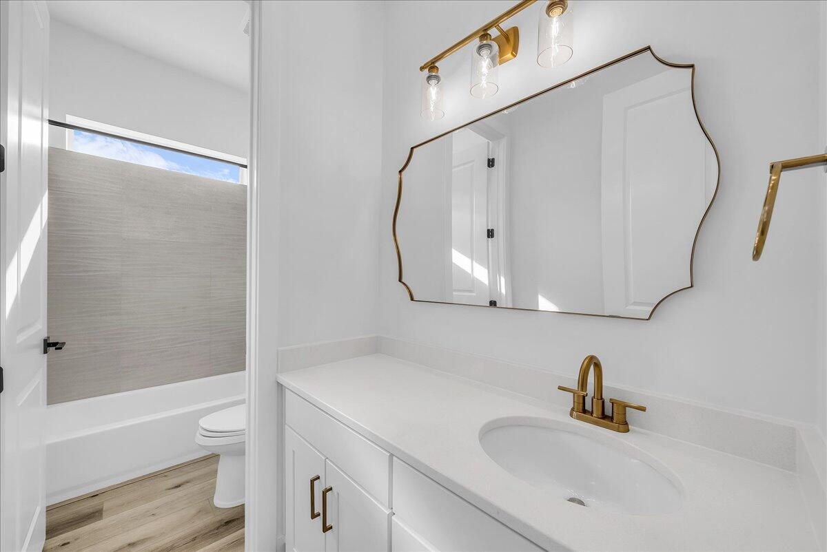 ESTATES AT SAND HOLLOW - Residential