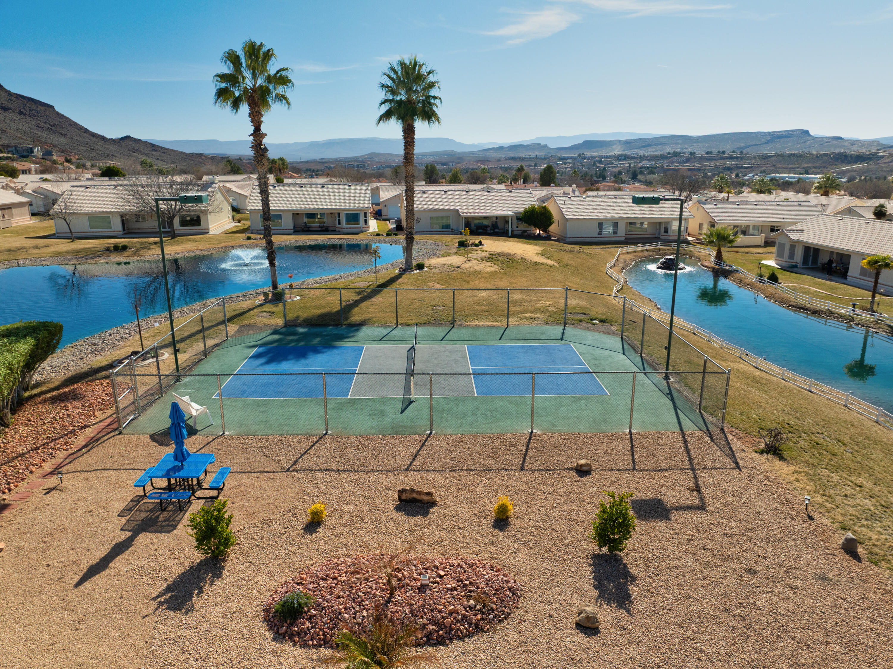 WEST SPRINGS TOWNHOMES - Residential