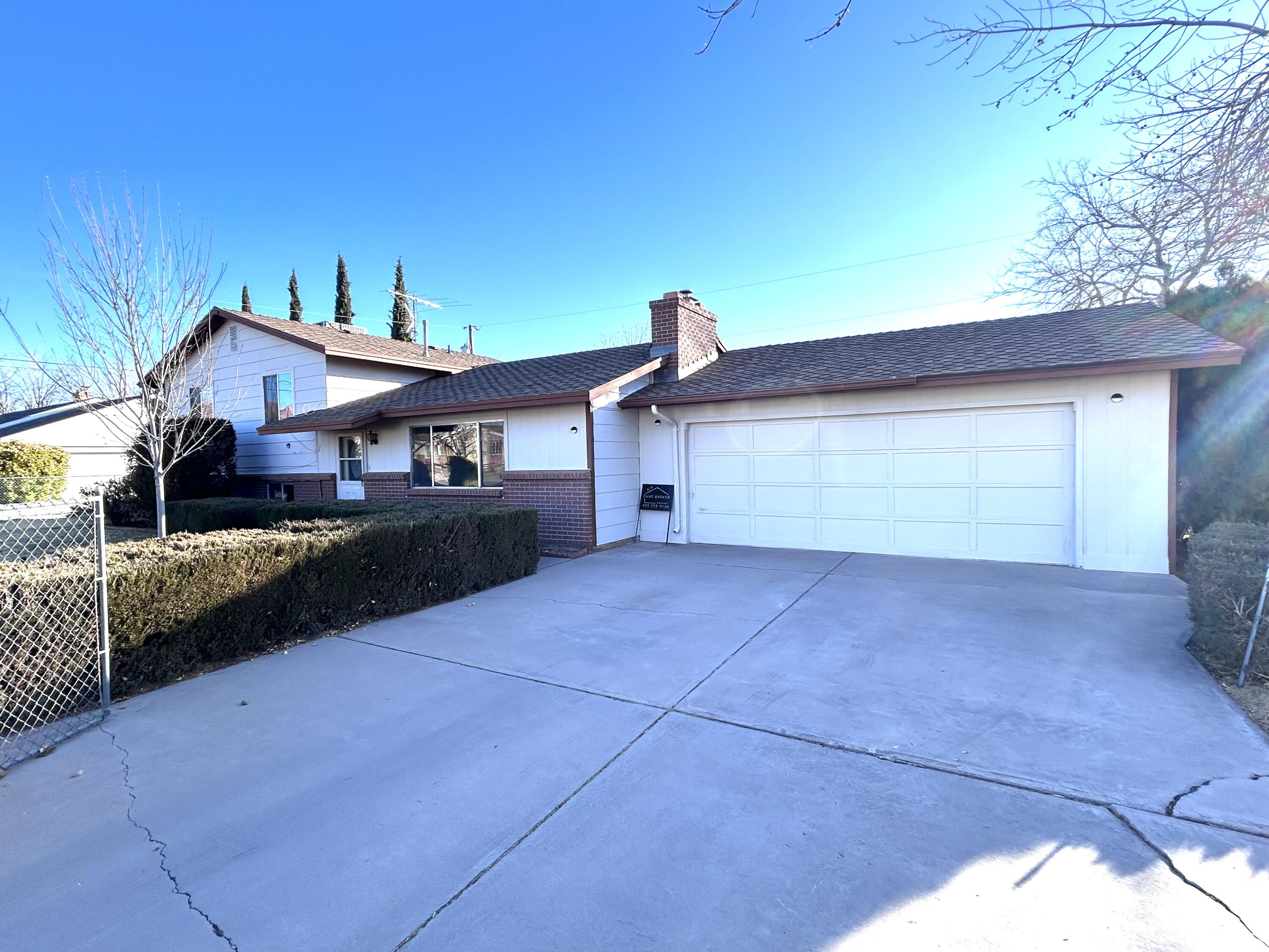 Beautiful single family home that features 3 beds 2 baths with 2 separate kitchens making a potential for a basement apartment/4th bedroom. The main kitchen has new appliances and new quartz counters, New paint throughout the inside of the home and new carpet as well. Owner/Agent.