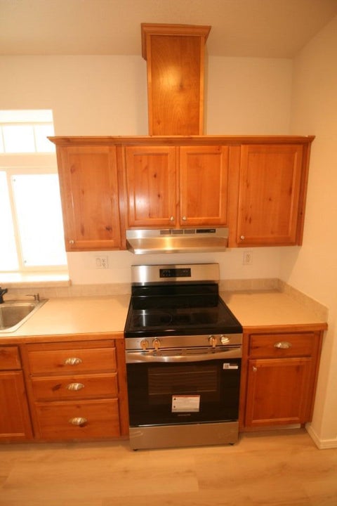 Tiny photo for 49 N 3820 W, Hurricane, UT 84737 (MLS # 26-276122)