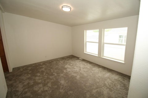 Tiny photo for 49 N 3820 W, Hurricane, UT 84737 (MLS # 26-276122)