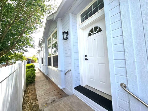 Tiny photo for 49 N 3820 W, Hurricane, UT 84737 (MLS # 26-276122)