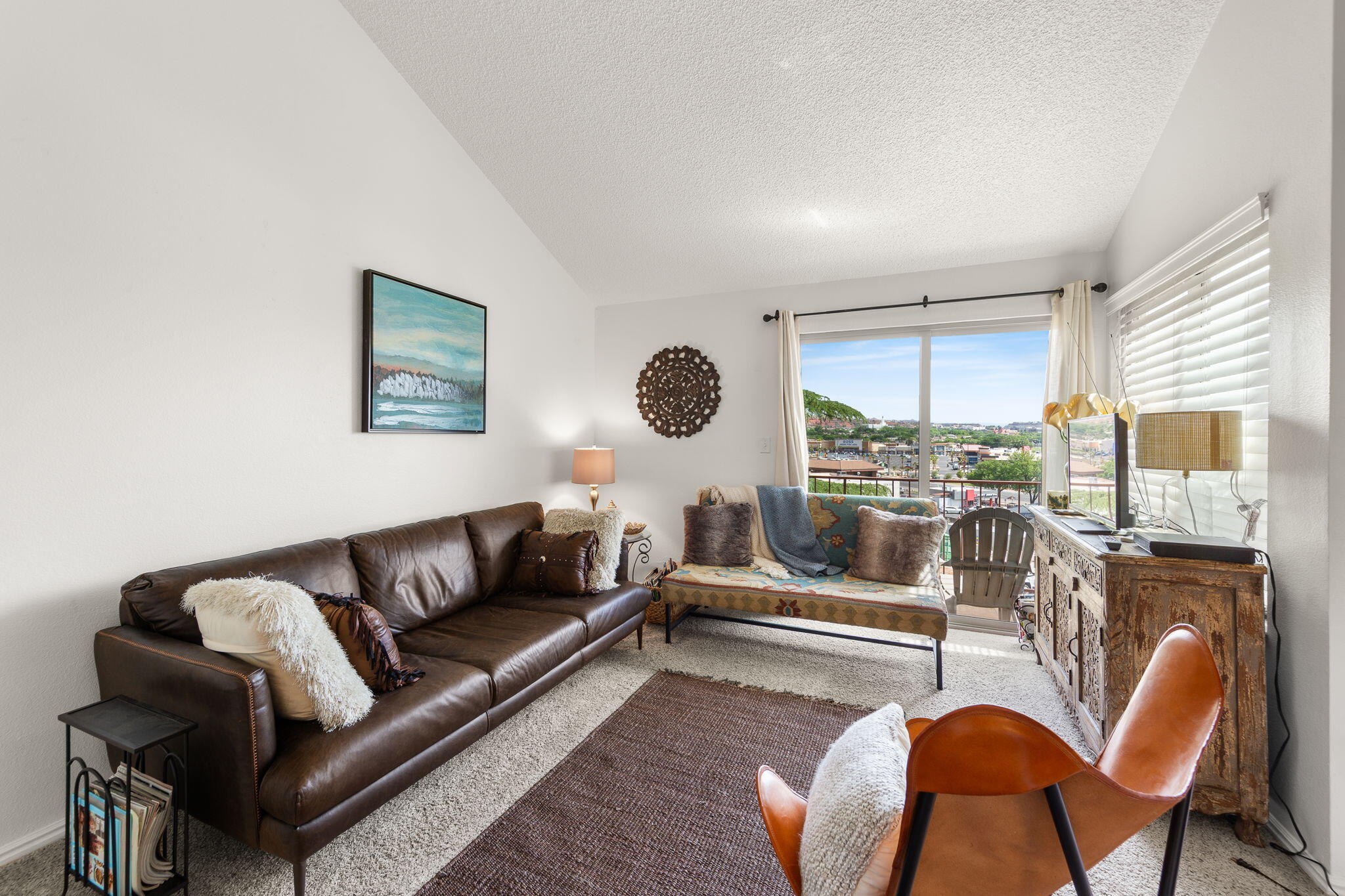 GARDENS SOUTH CONDOS - Residential