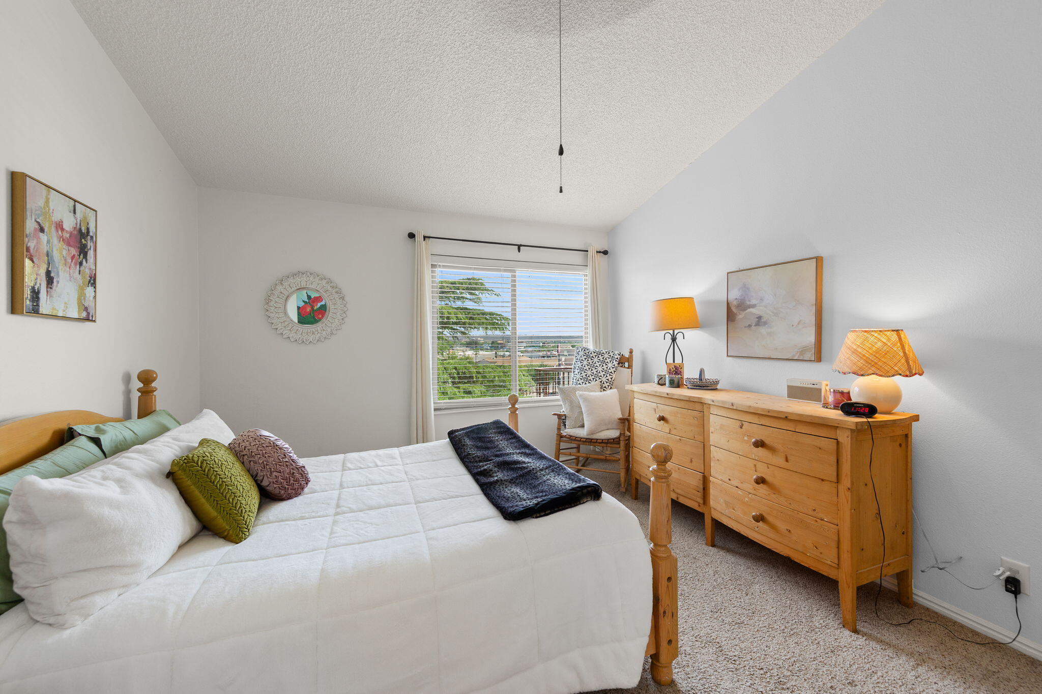 GARDENS SOUTH CONDOS - Residential