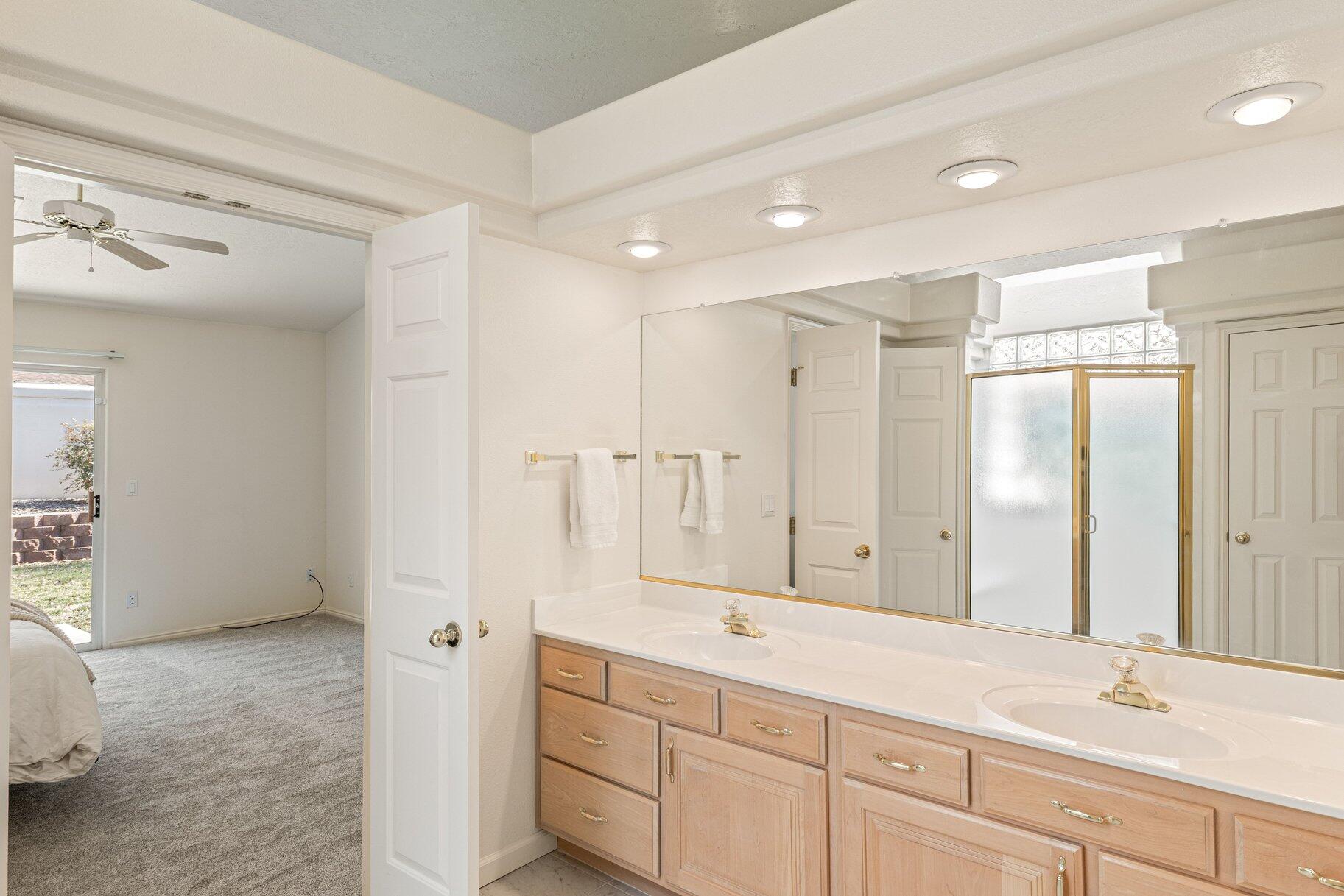 GREEN SPRINGS GARDEN HOMES - Residential