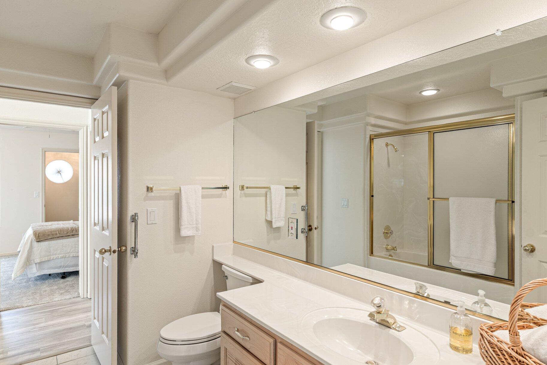 GREEN SPRINGS GARDEN HOMES - Residential