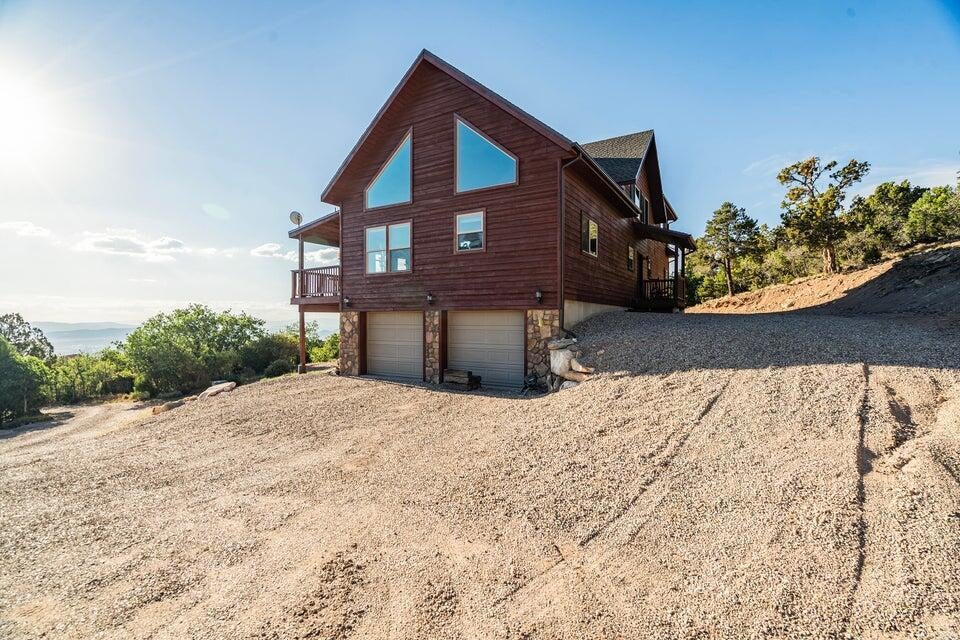 Photo of 2101 S High Cedar View DR, Cedar City, UT 84720 (MLS # 26-274923)