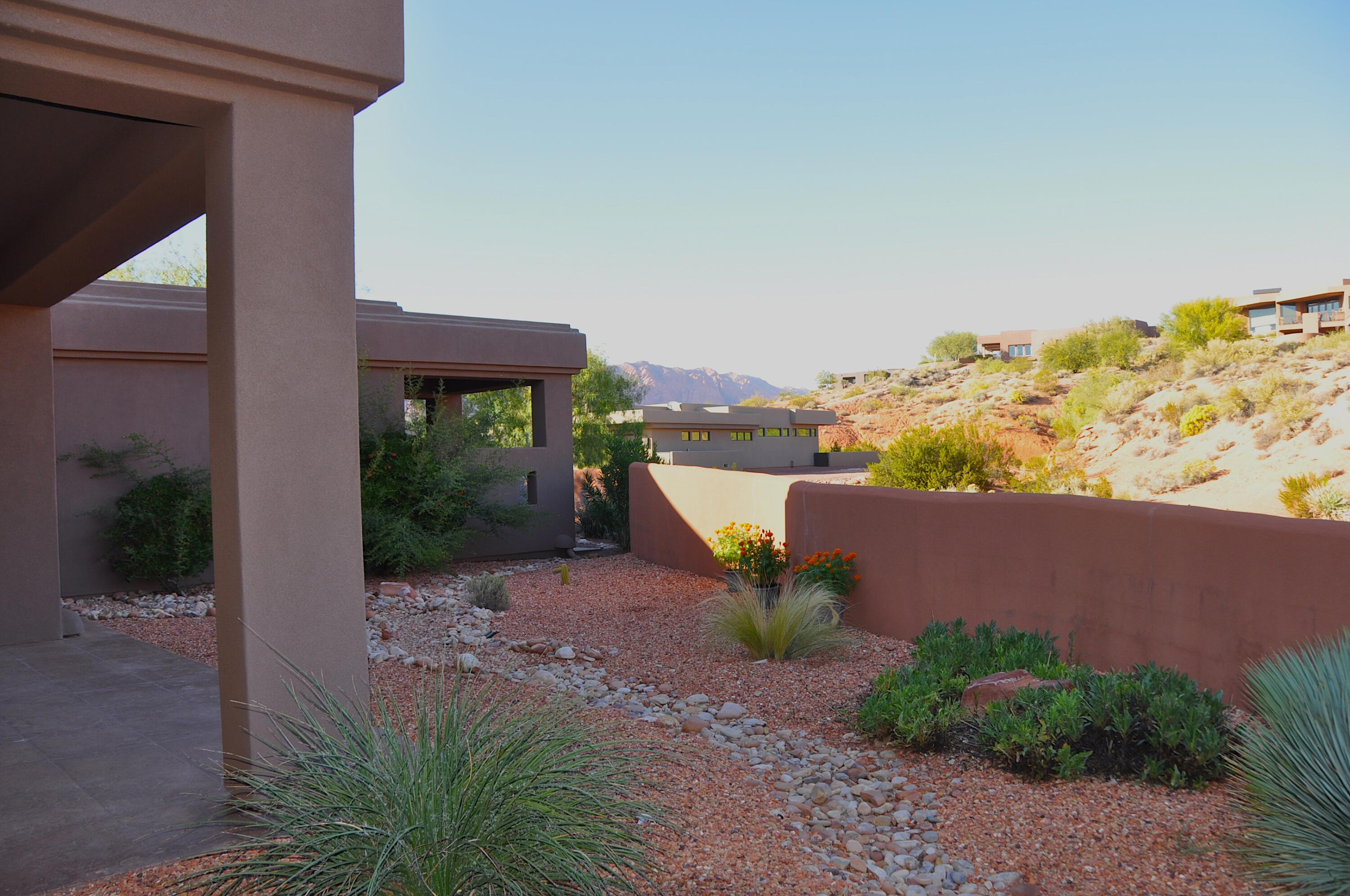 ANASAZI RIDGE AT ENTRADA - Residential