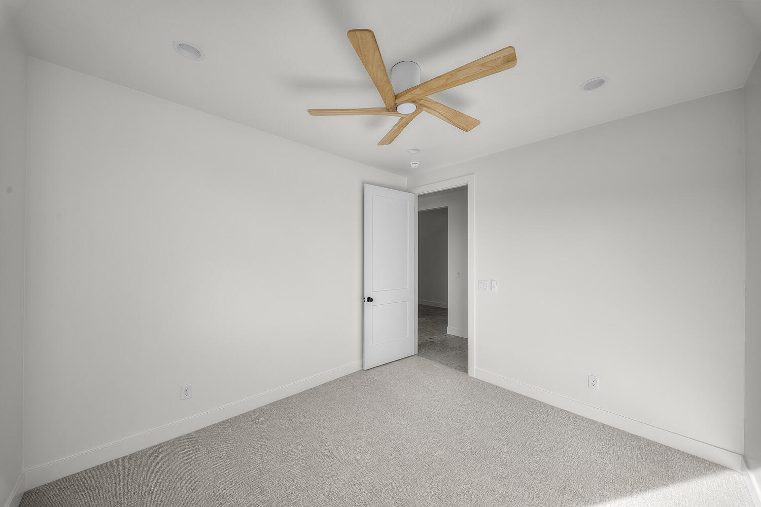 SAND HOLLOW VILLAGE - Residential