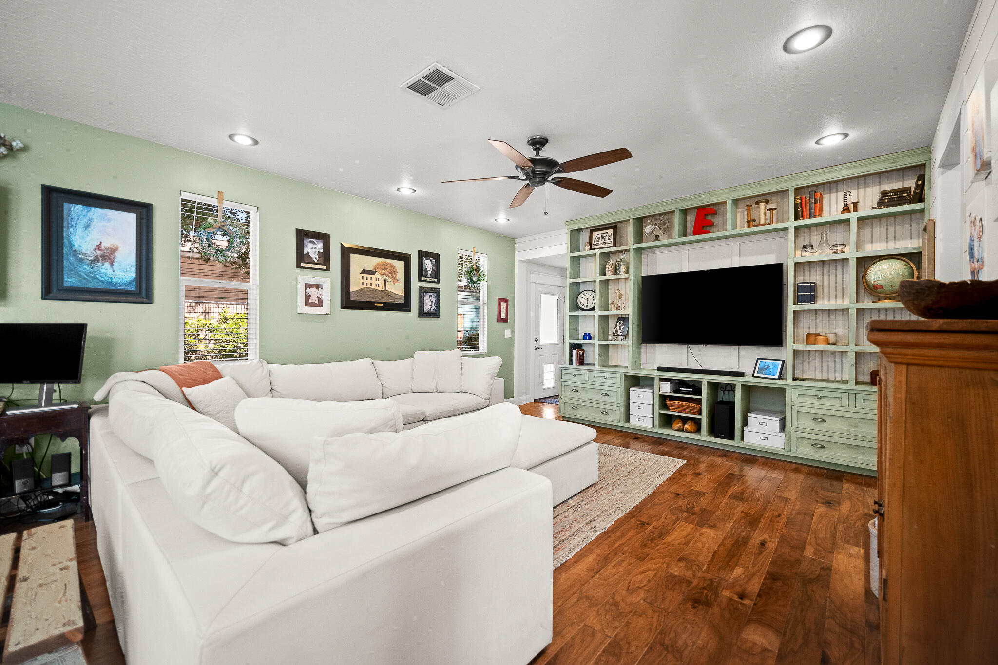 SUNFLOWER HEIGHTS - Residential