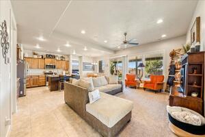 IVY WOOD - Residential