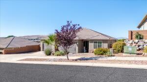 IVY WOOD - Residential