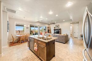 IVY WOOD - Residential