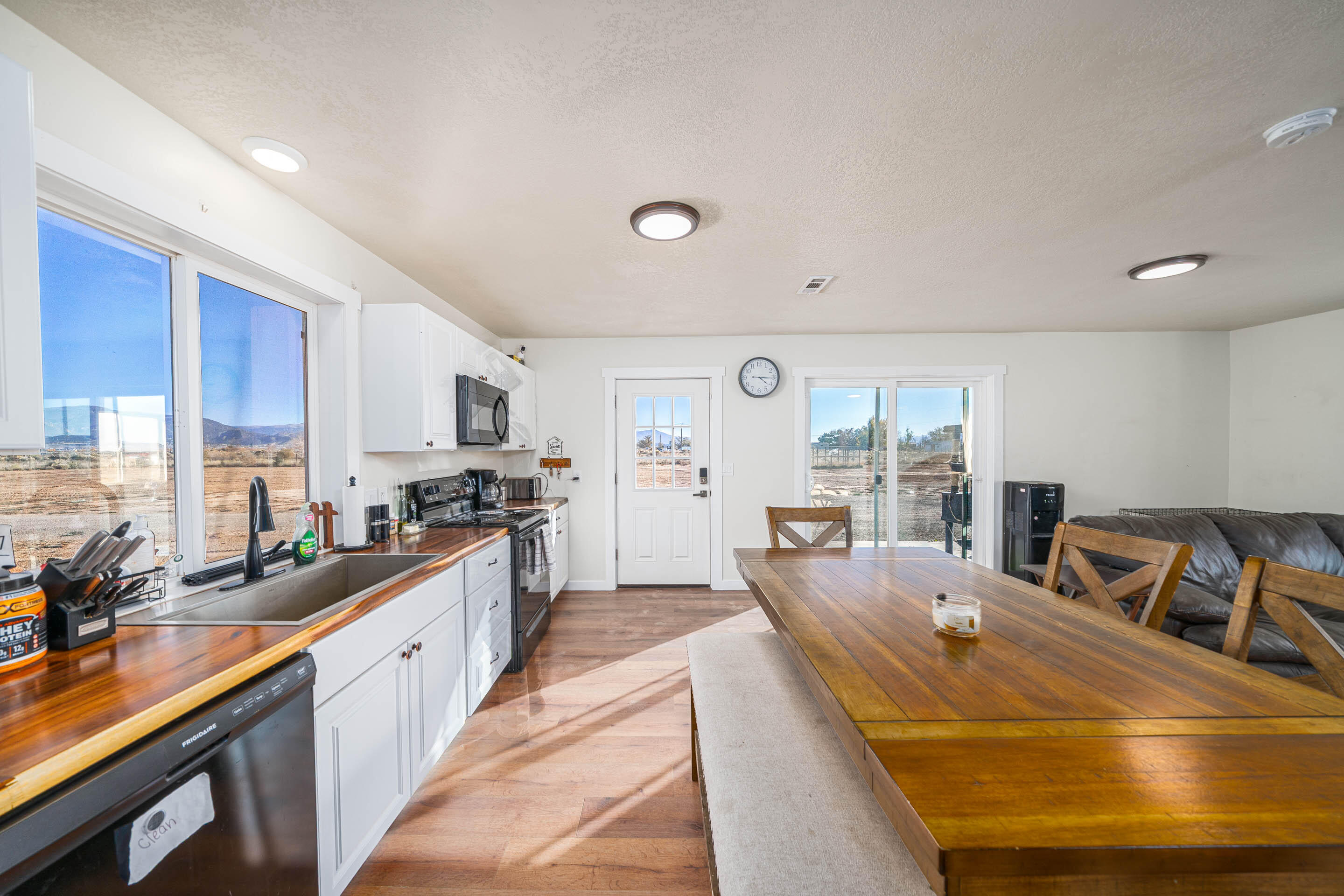 SKY VIEW ESTATES - Residential