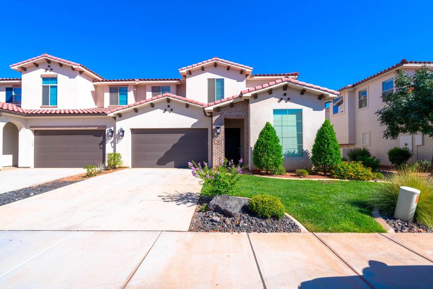 Spacious, open, very inviting and nicely appointed. One of best physical locations in Arcadia. Walk out to the pool from your back door! Six large rooms and six bathrooms, enough room for everyone. Higher end finishes, soft touch cabinets, gas range, chef styled kitchen. Hot tub on main patio. Clean line of sight to the red rocks from your covered patio. Dual AC, dual water heater, dual wall ovens, dual dishwashers. External amenities at Arcadia are well maintained and plentiful. Lazy river, two massive swimming pools, club house, fitness center, plenty of open space.