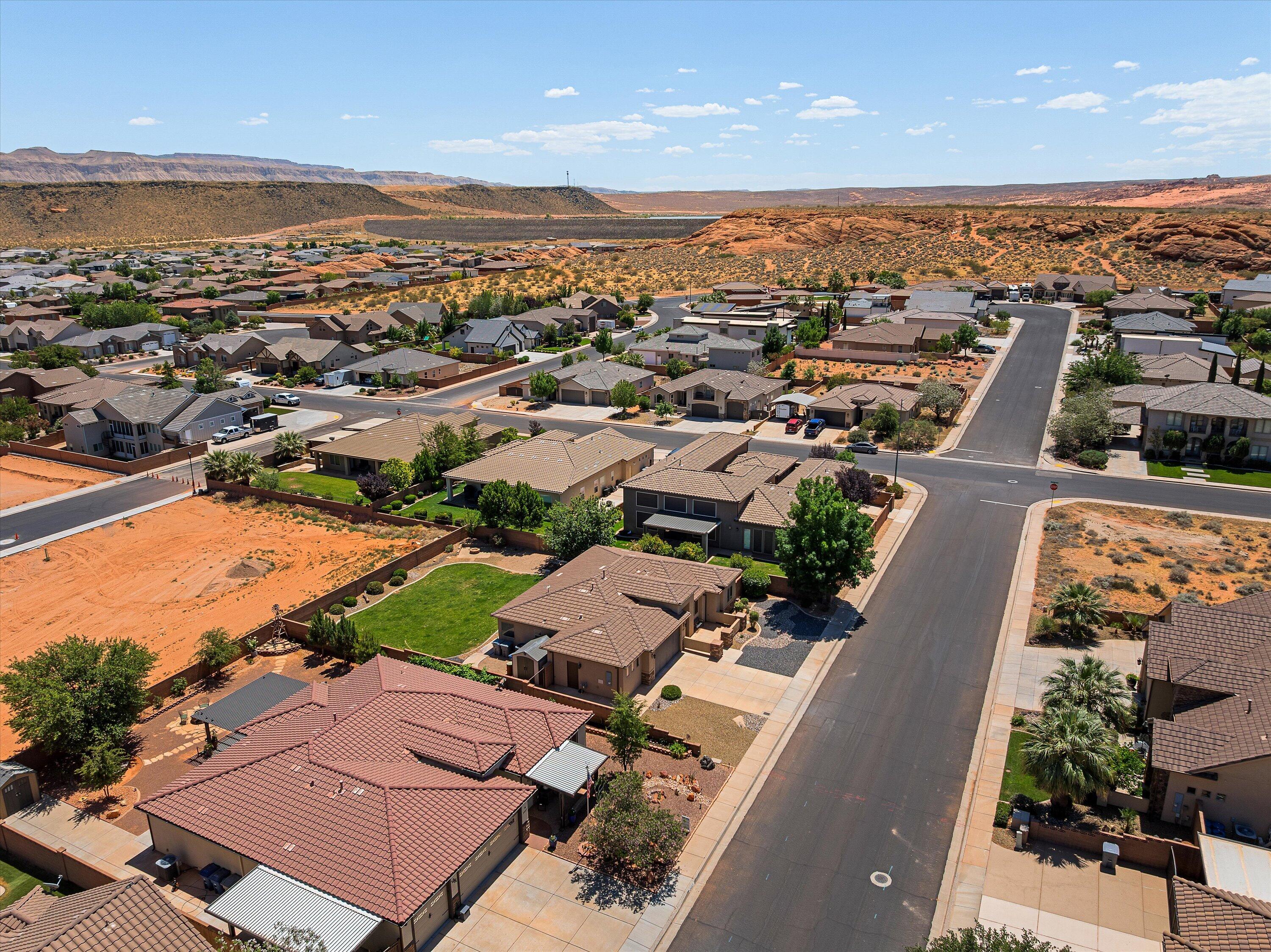 DIXIE SPRINGS - Residential