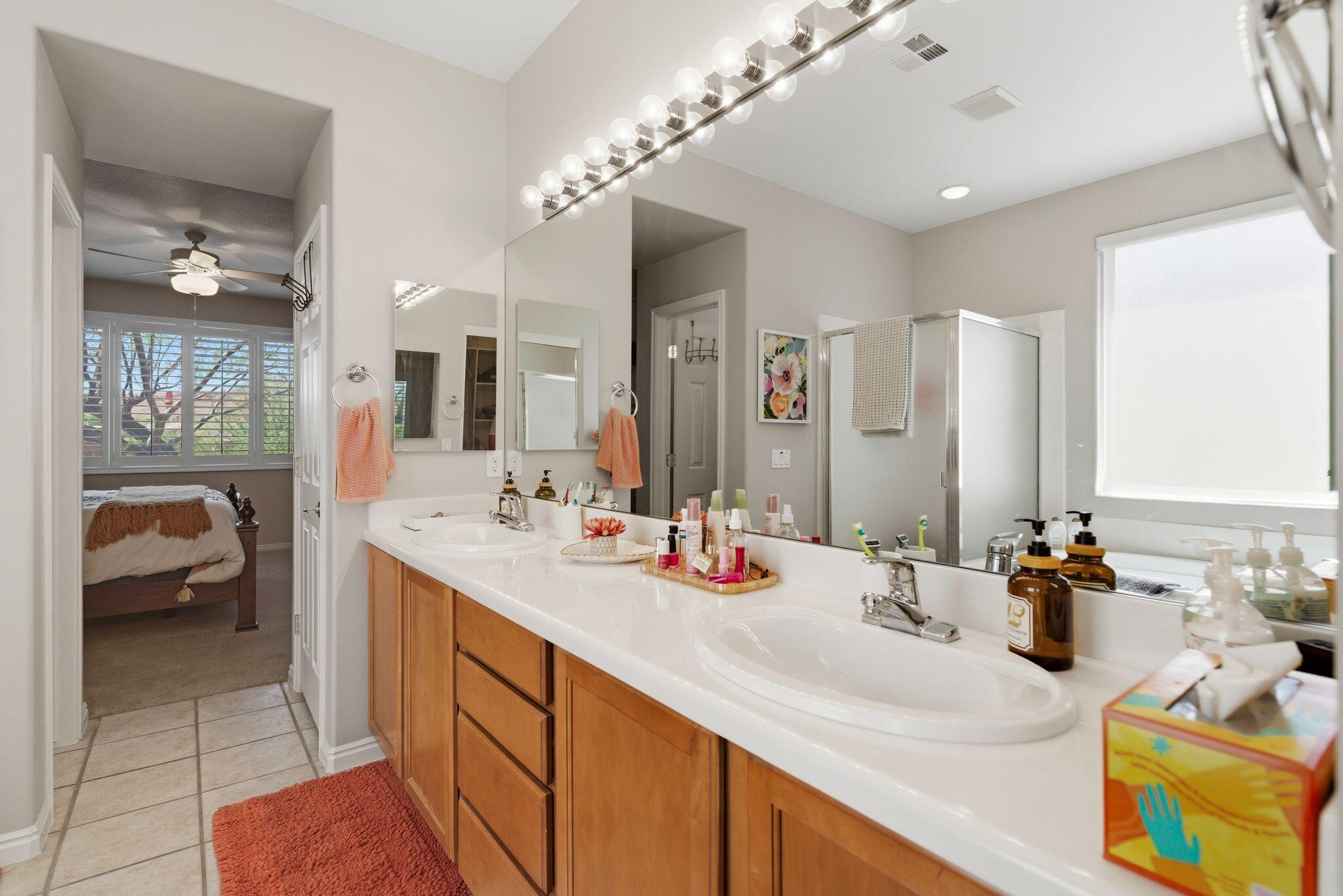 CORAL CANYON - Residential