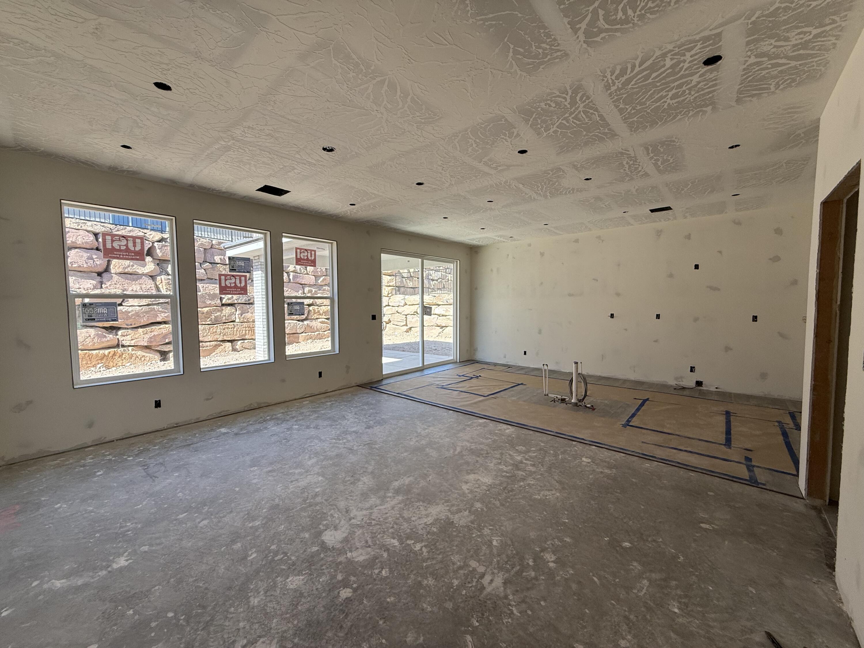 SALARNO HILLS AT DIVARIO - Residential