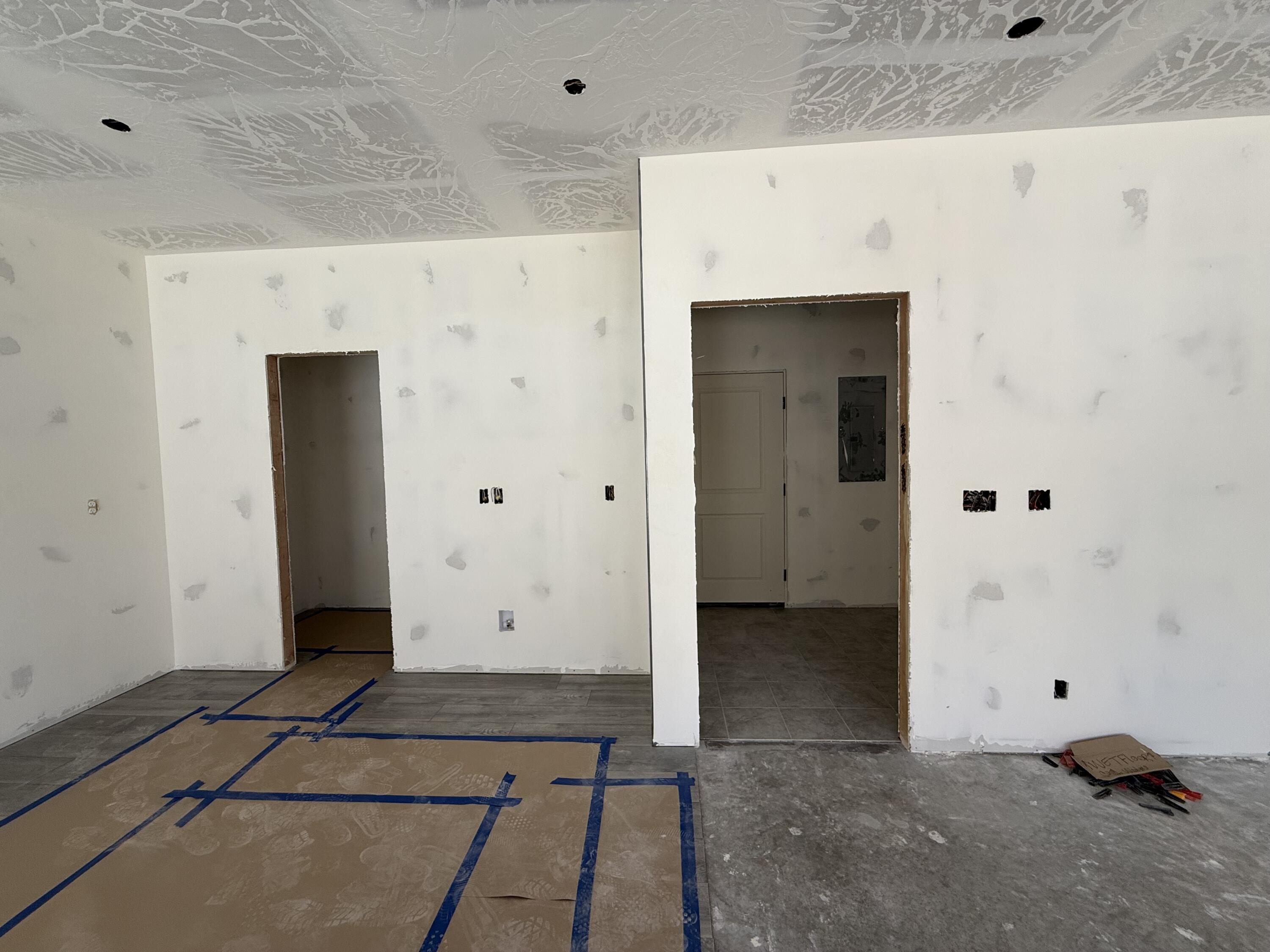 SALARNO HILLS AT DIVARIO - Residential