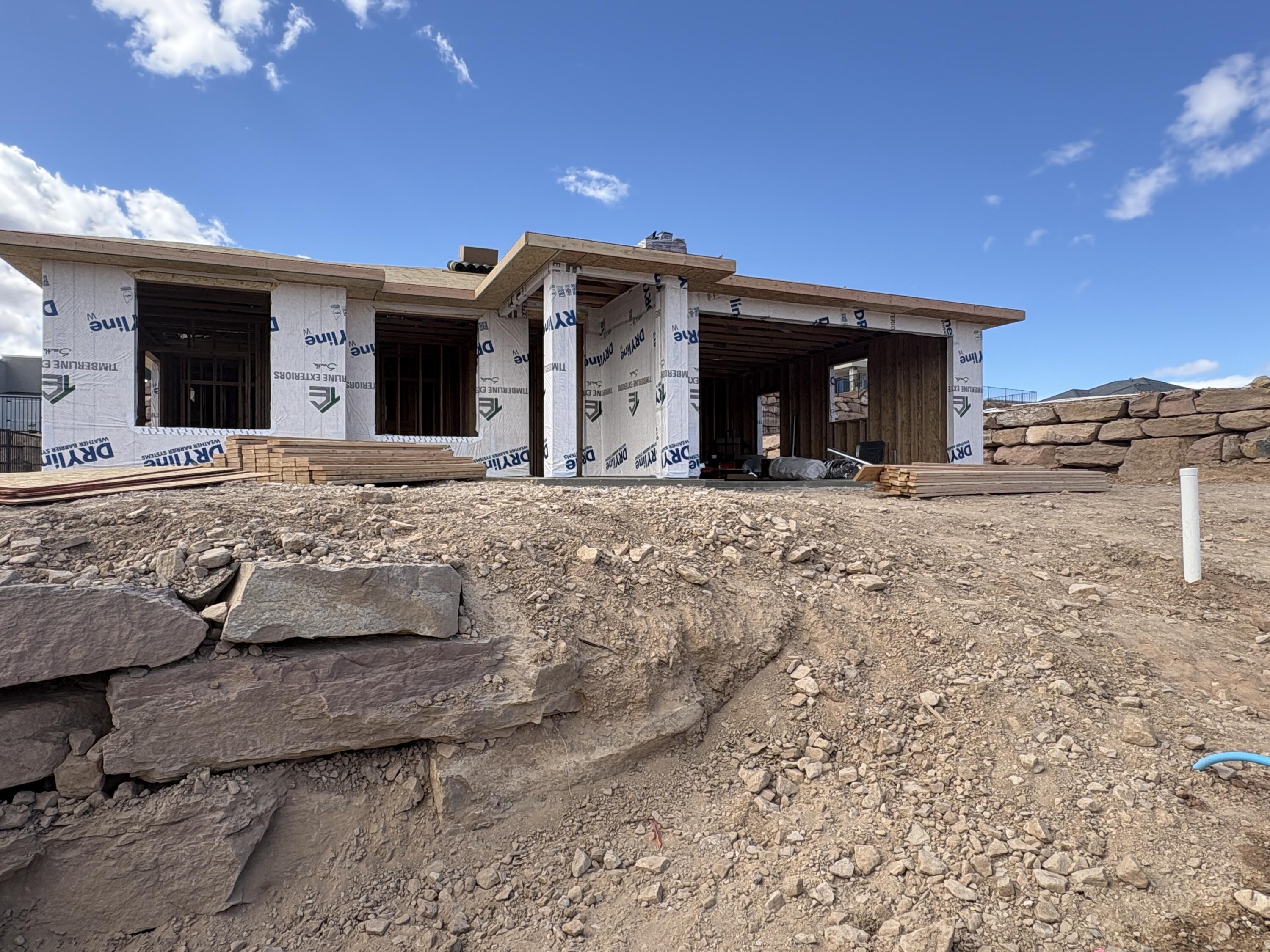 SALARNO HILLS AT DIVARIO - Residential