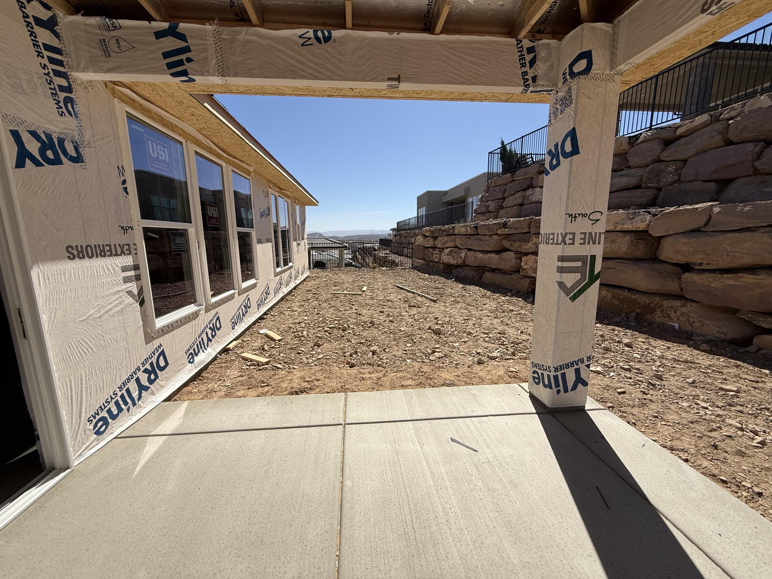 SALARNO HILLS AT DIVARIO - Residential