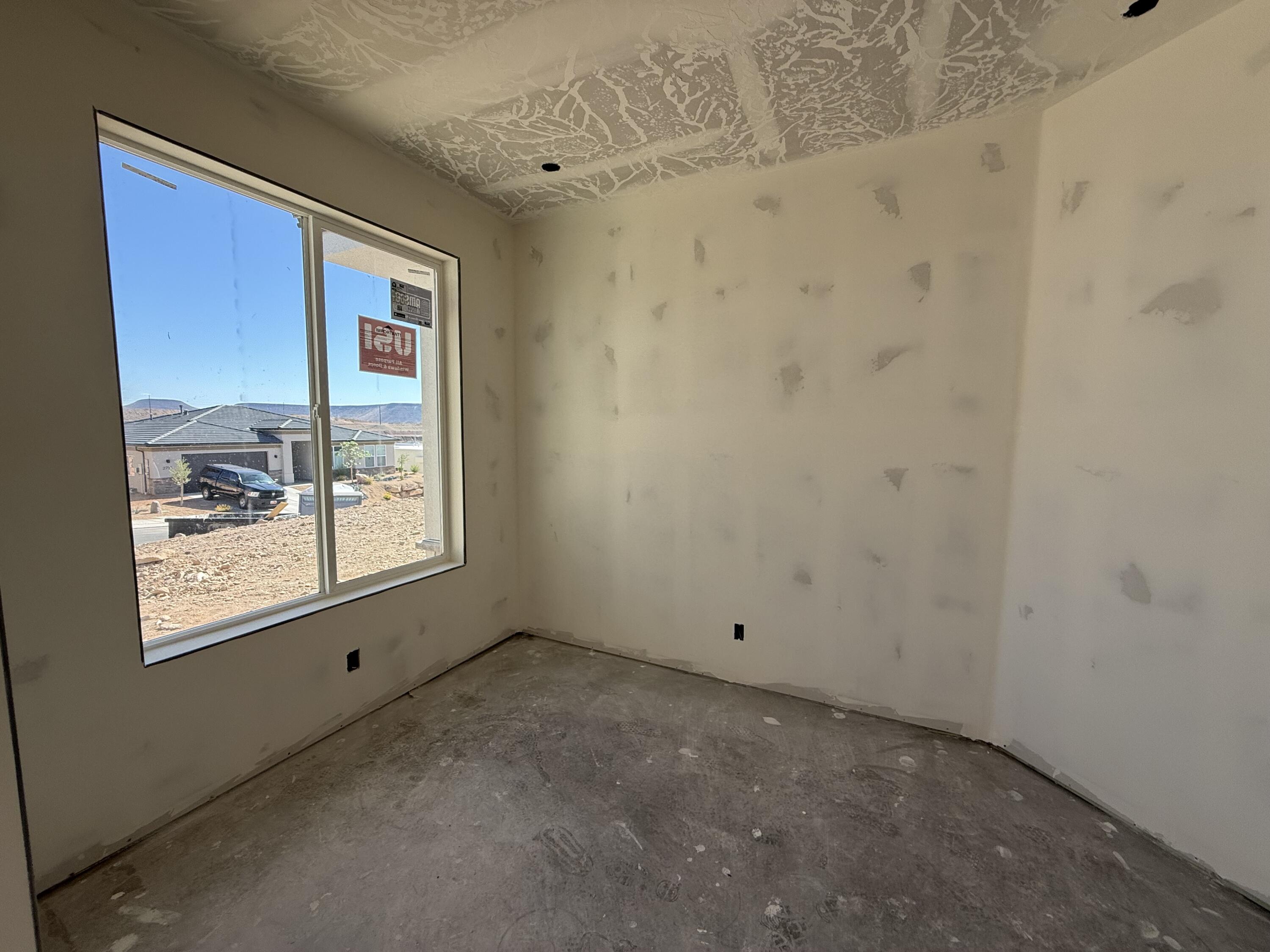 SALARNO HILLS AT DIVARIO - Residential