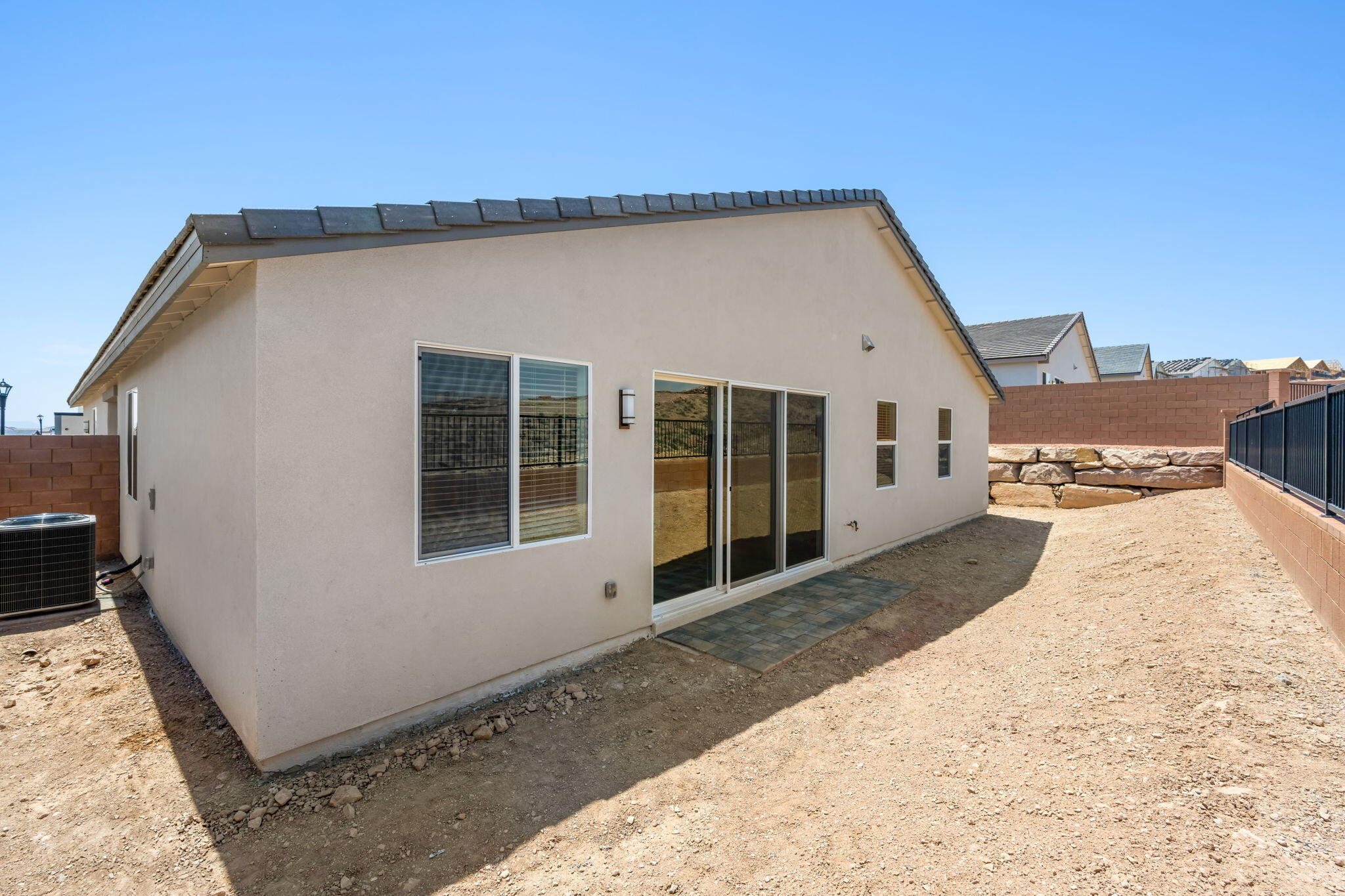 CECITA CREST AT DIVARIO - Residential