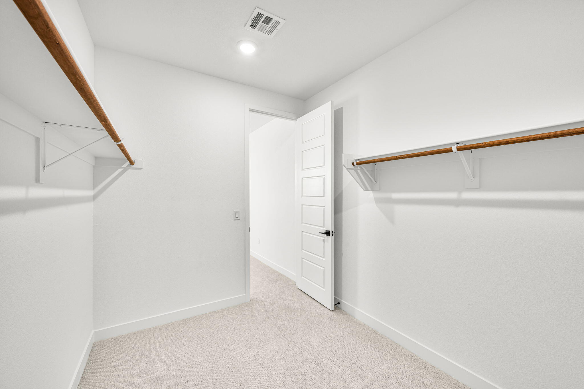 CECITA CREST AT DIVARIO - Residential