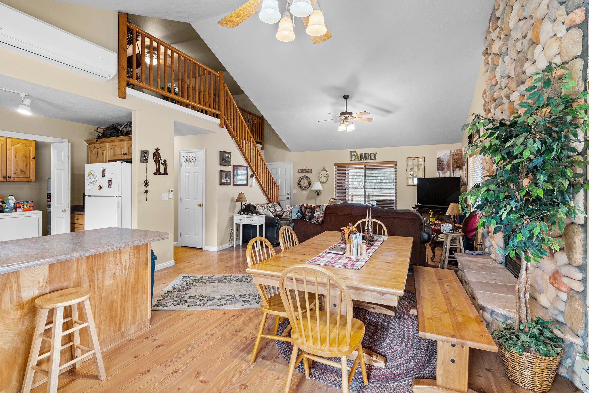 PINE ACRES - Residential