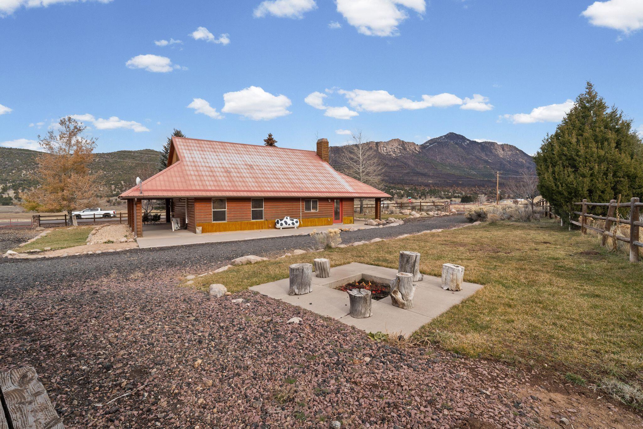 PINE ACRES - Residential