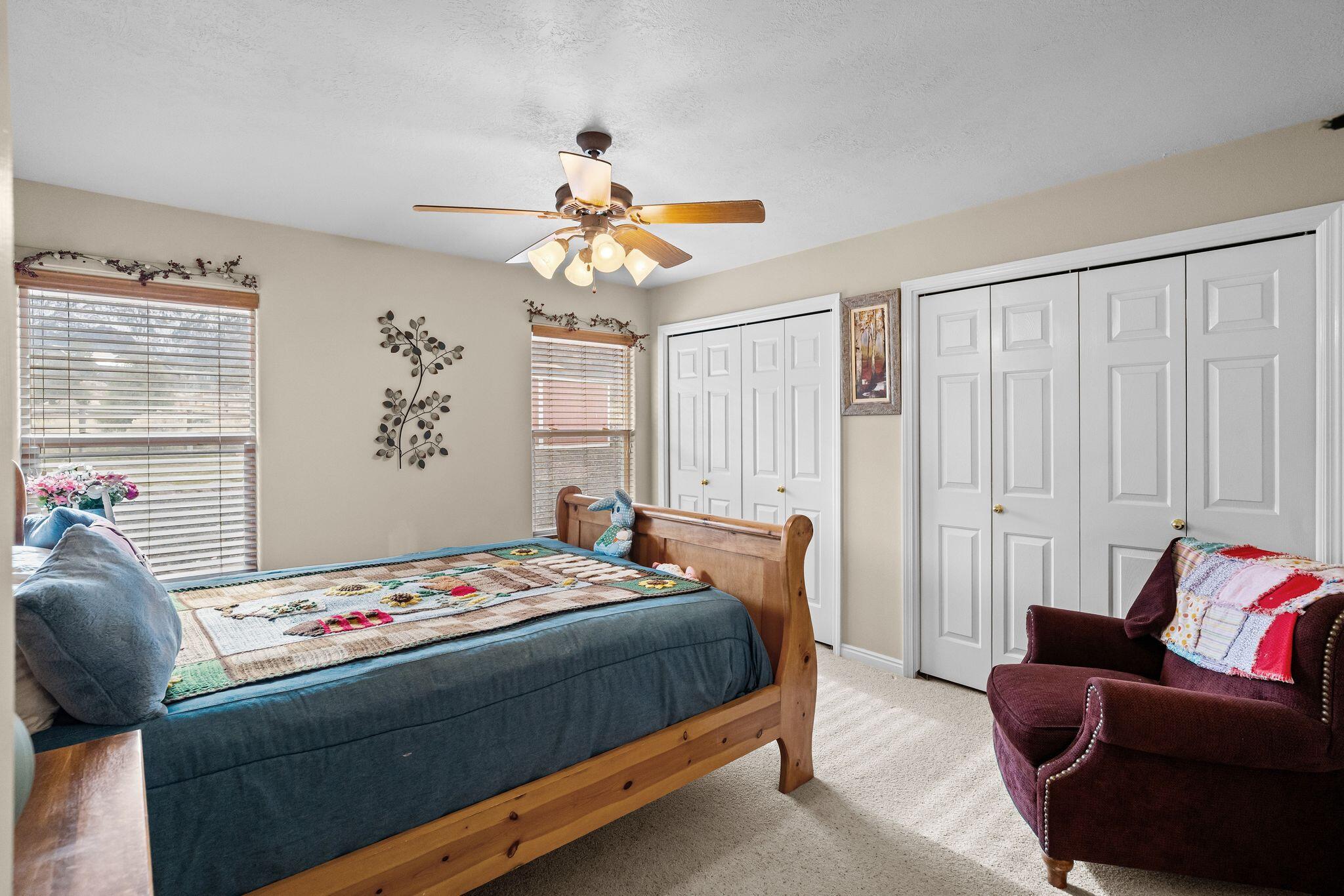 PINE ACRES - Residential