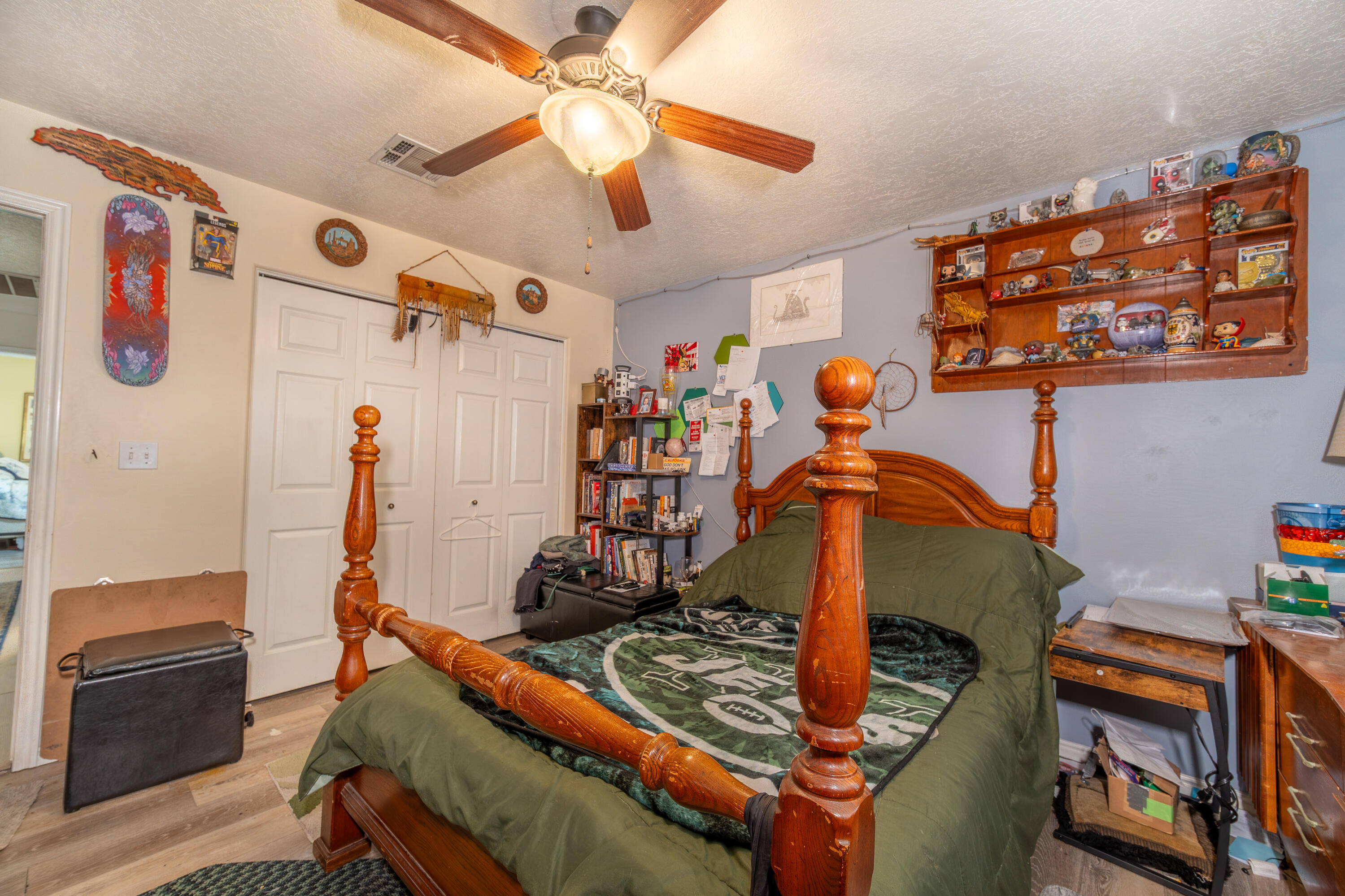 BLOOMINGTON KNOLLS TOWNHOMES - Residential