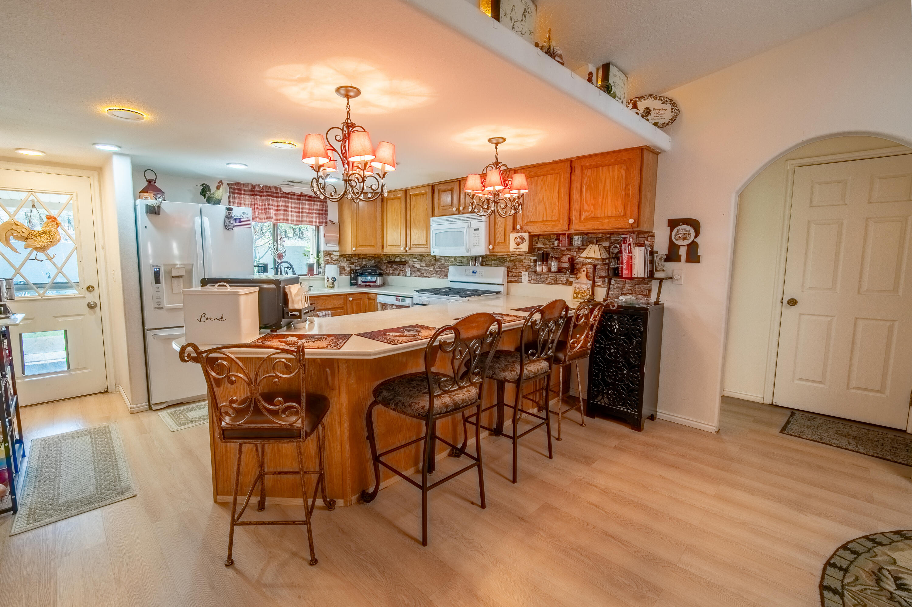 BLOOMINGTON KNOLLS TOWNHOMES - Residential