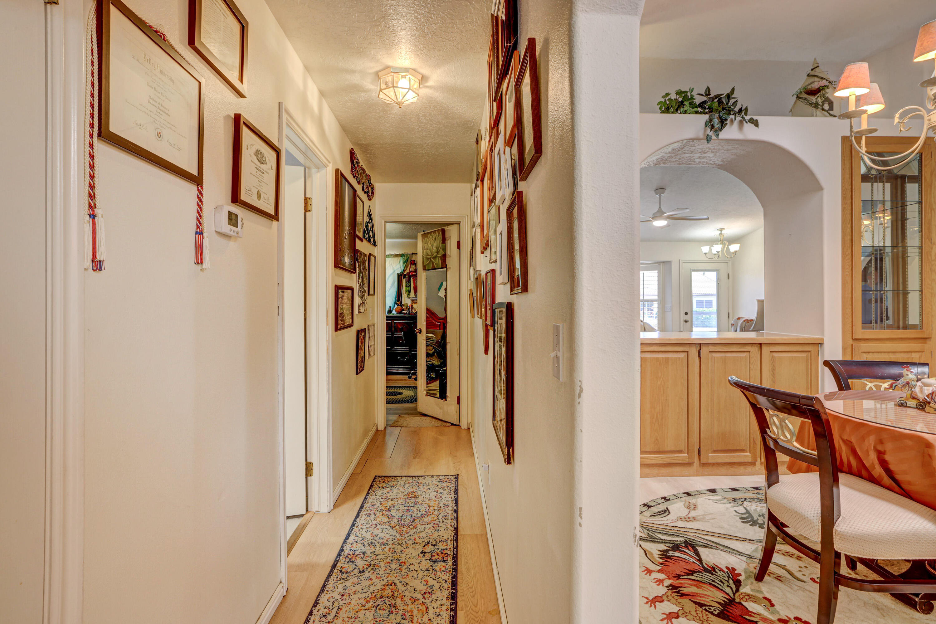 BLOOMINGTON KNOLLS TOWNHOMES - Residential