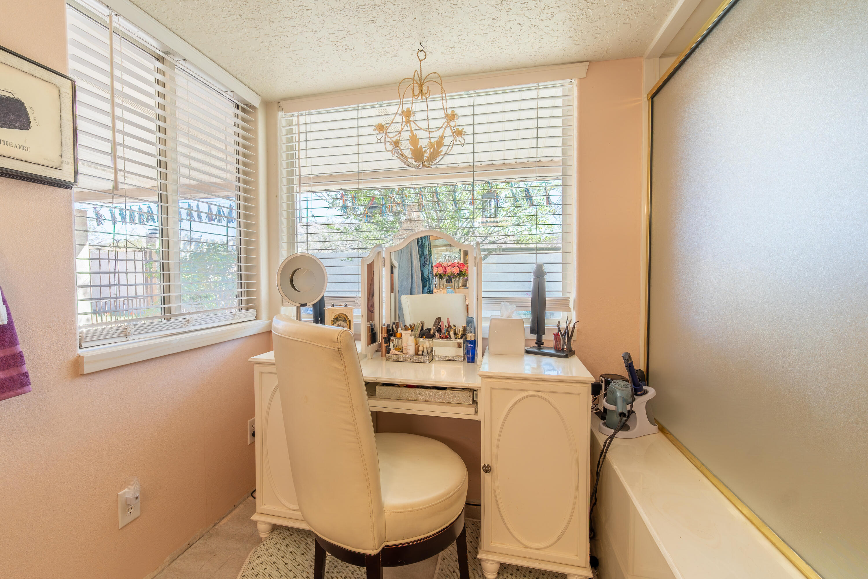 BLOOMINGTON KNOLLS TOWNHOMES - Residential