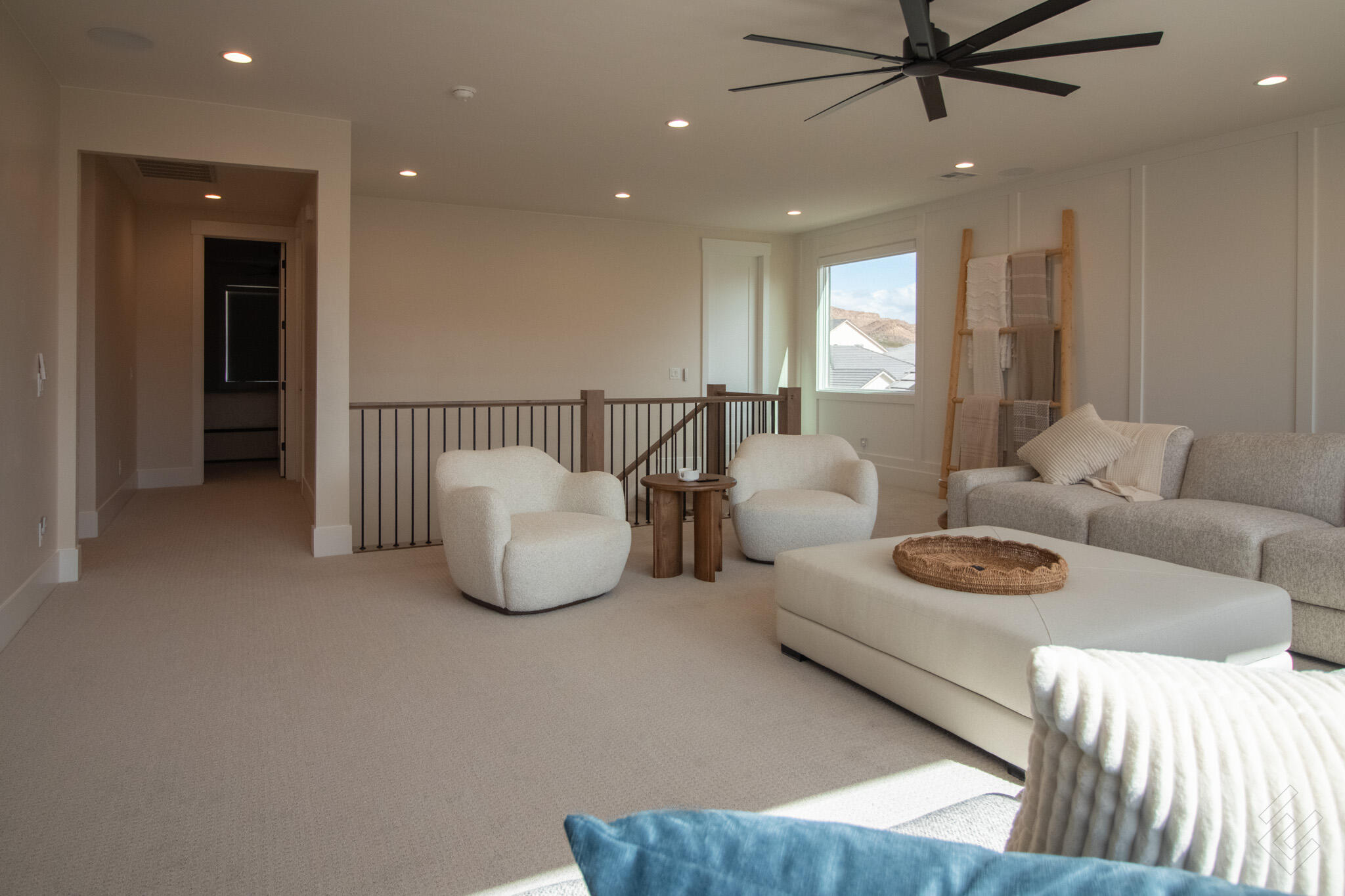 RED MESA AT SUNRISE VALLEY - Residential