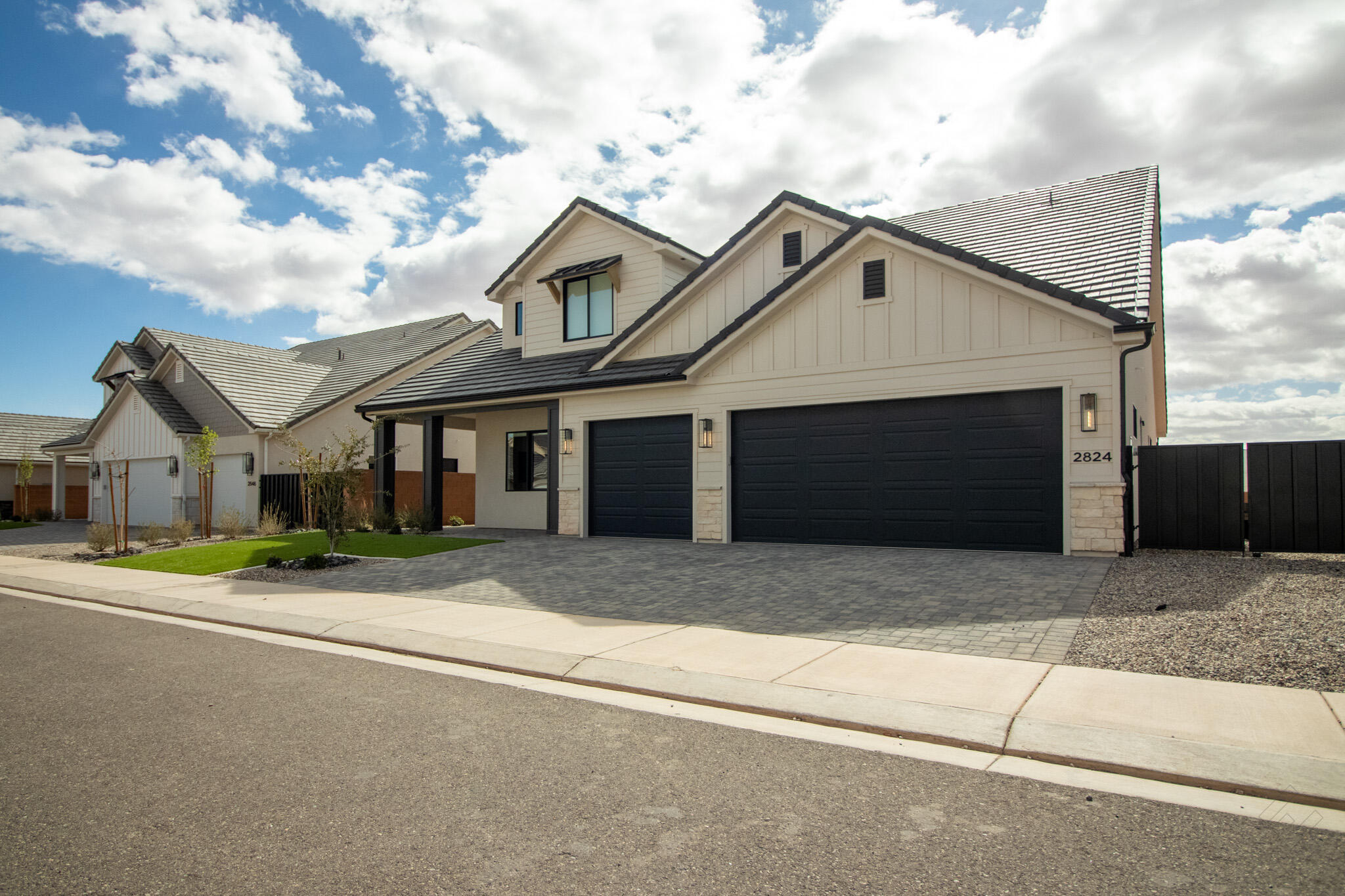 RED MESA AT SUNRISE VALLEY - Residential